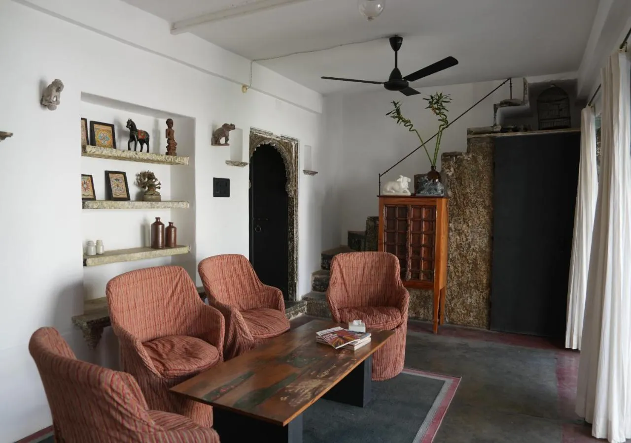 Living room in Little Garden Guest House