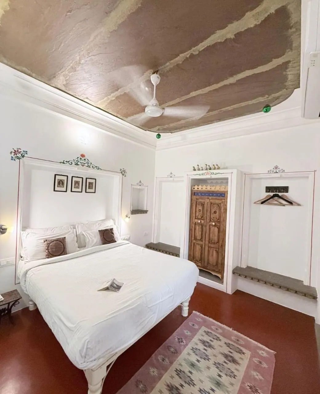 Bed in Little Garden Guest House