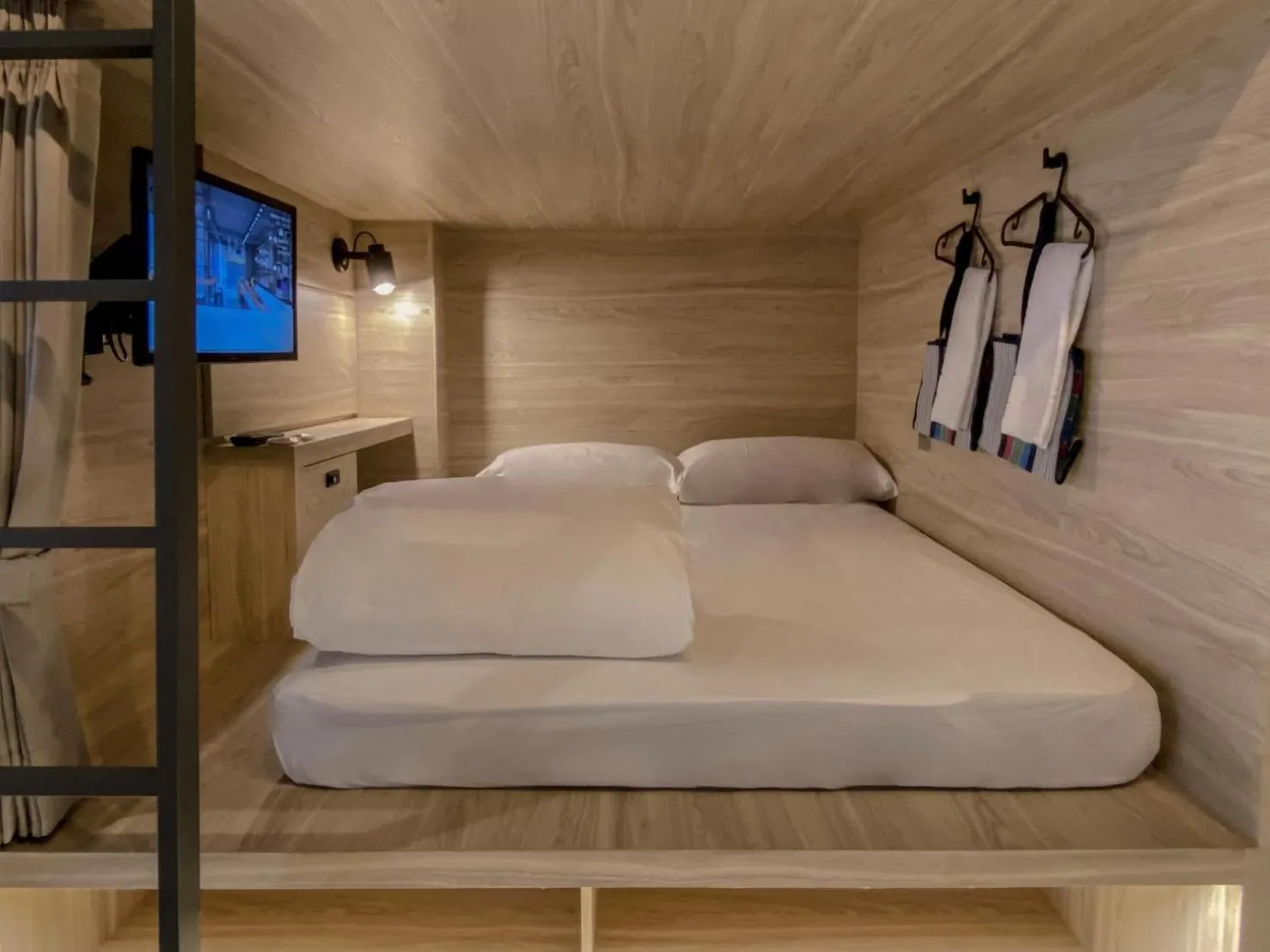 Photo of the whole room, Bed in Hotel Leisure Chiayi