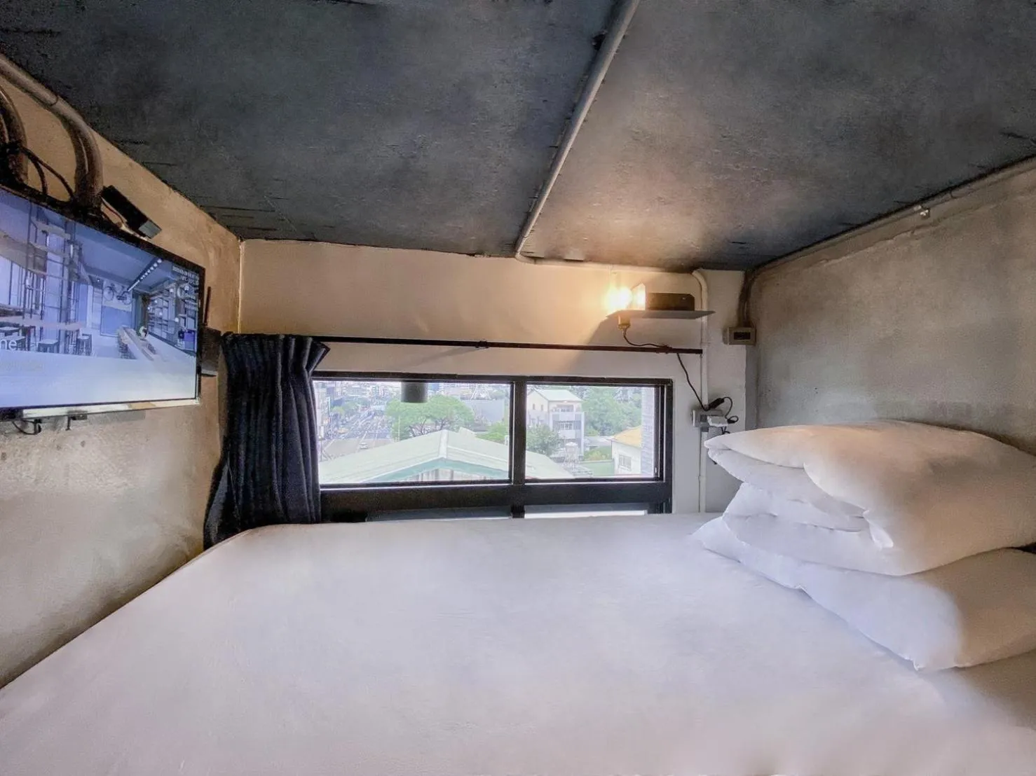 Photo of the whole room, Bed in Hotel Leisure Chiayi