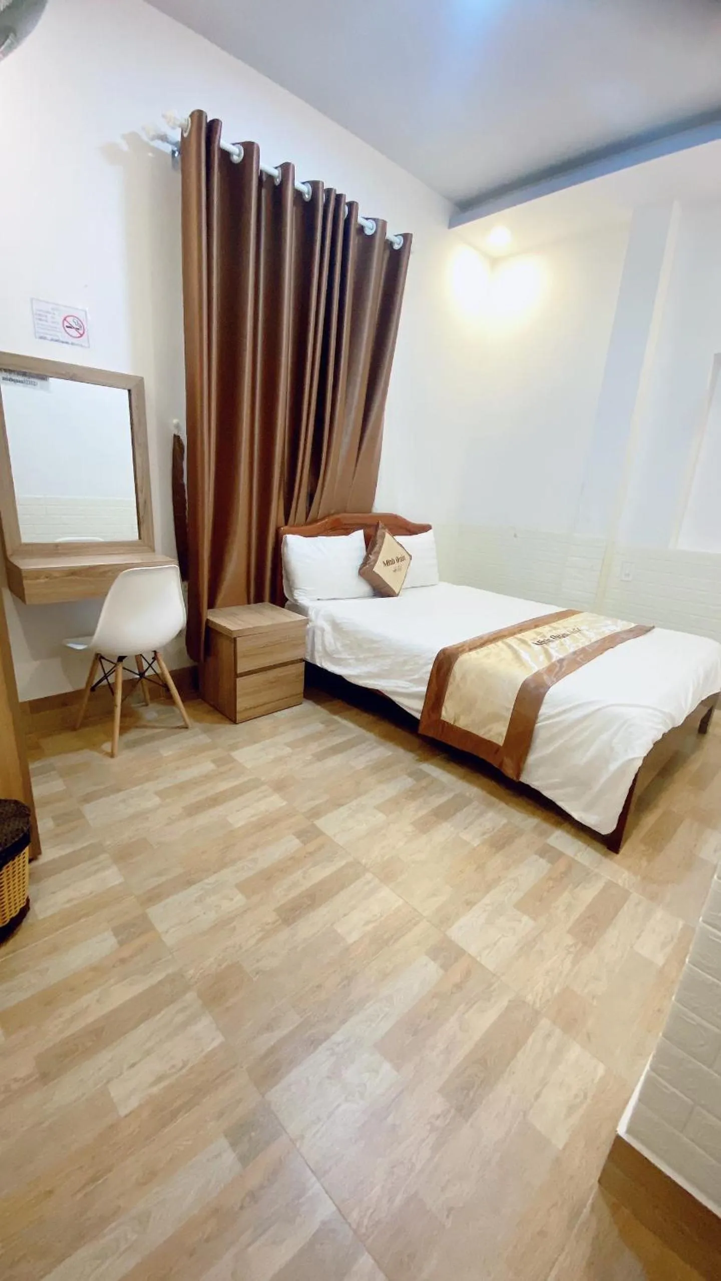 Bed in Minh Quan Hotel