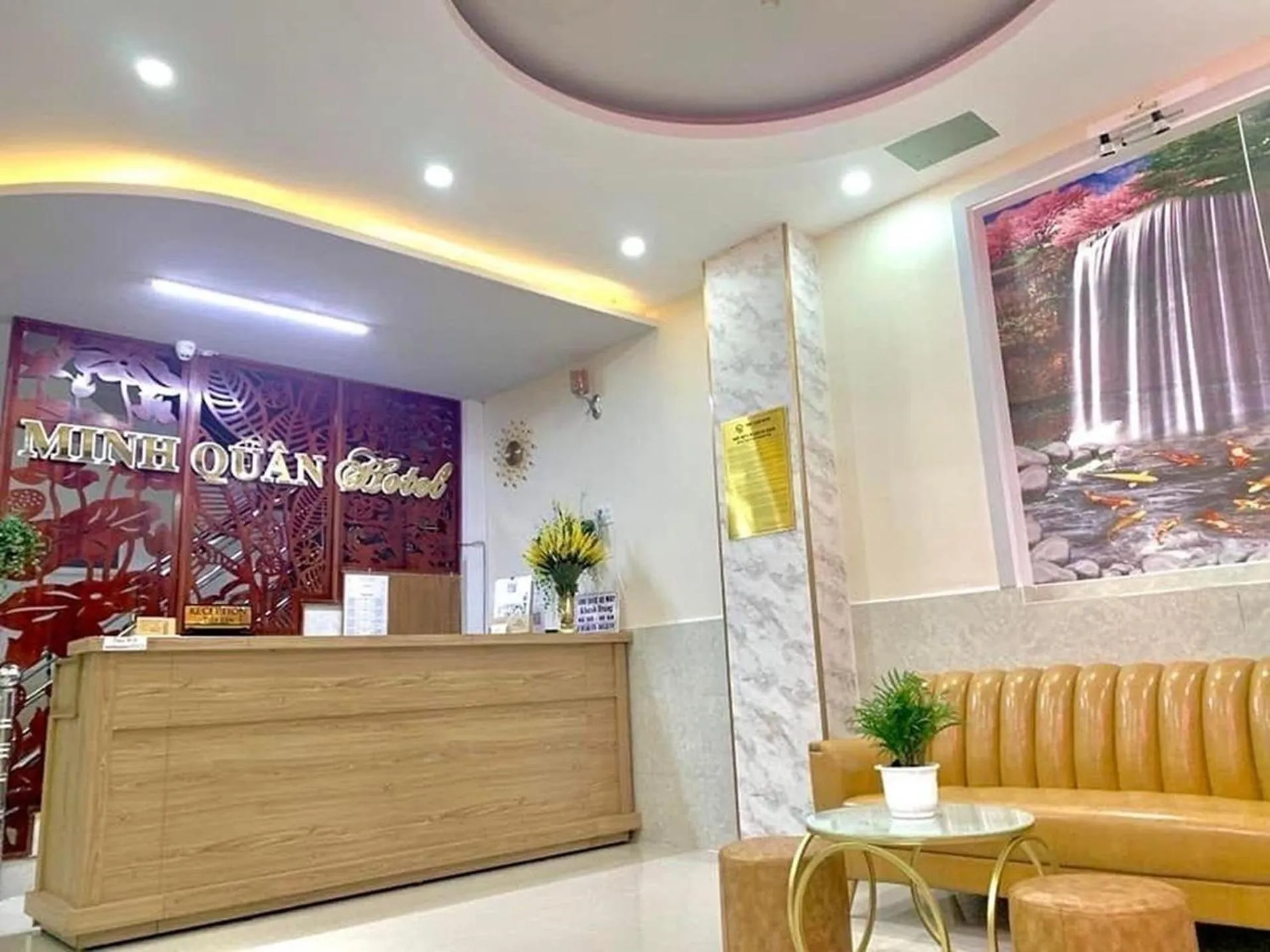 Lobby or reception in Minh Quan Hotel