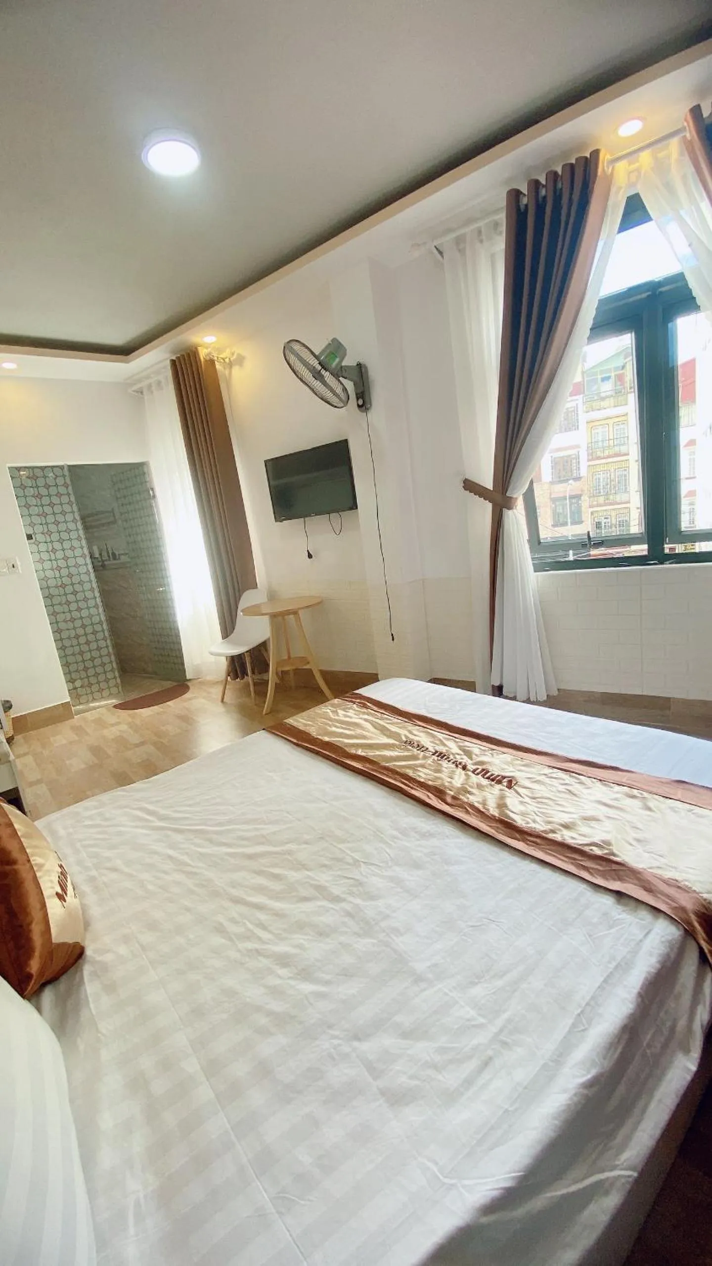 Photo of the whole room, Bed in Minh Quan Hotel