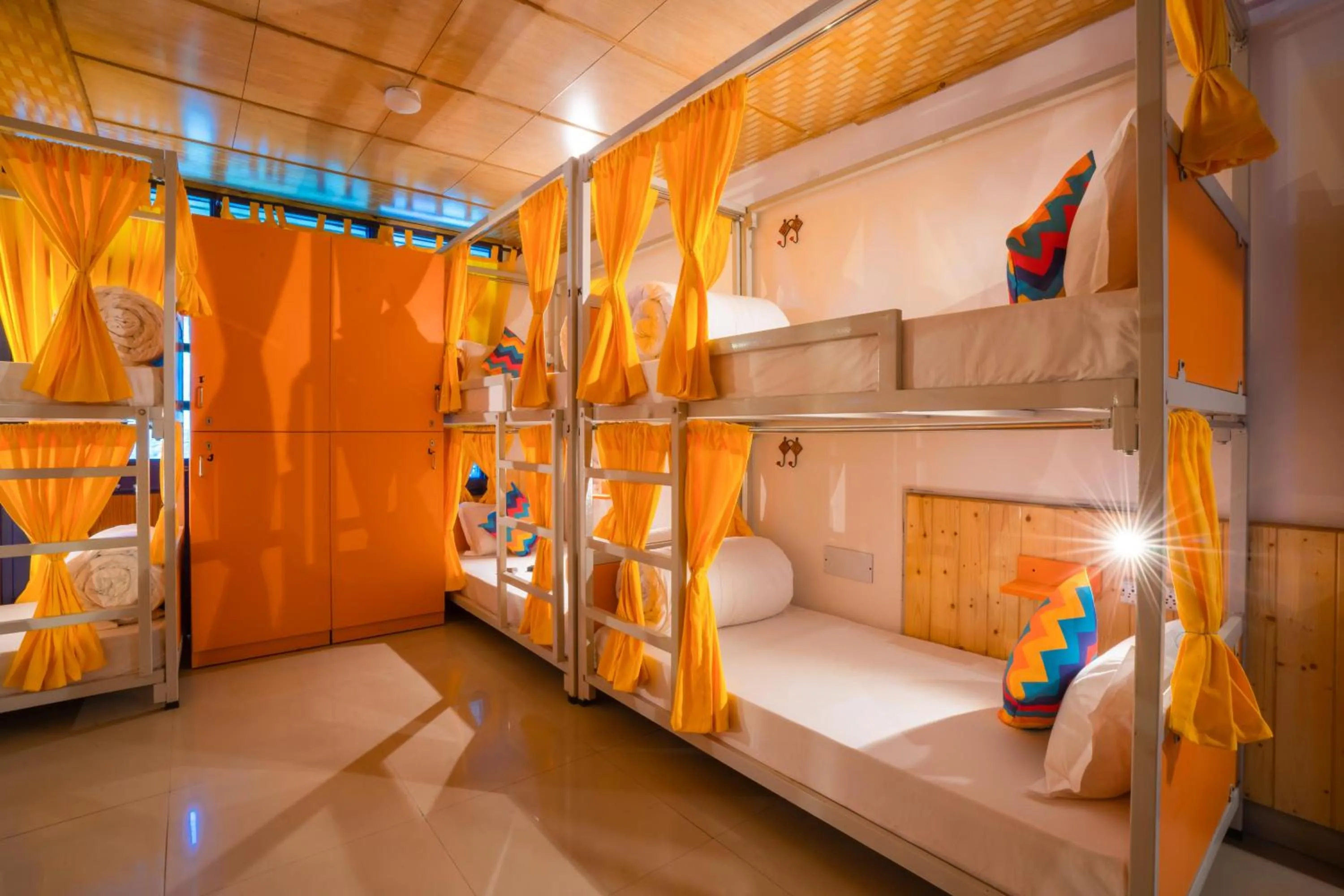 Bed in goSTOPS Kasol