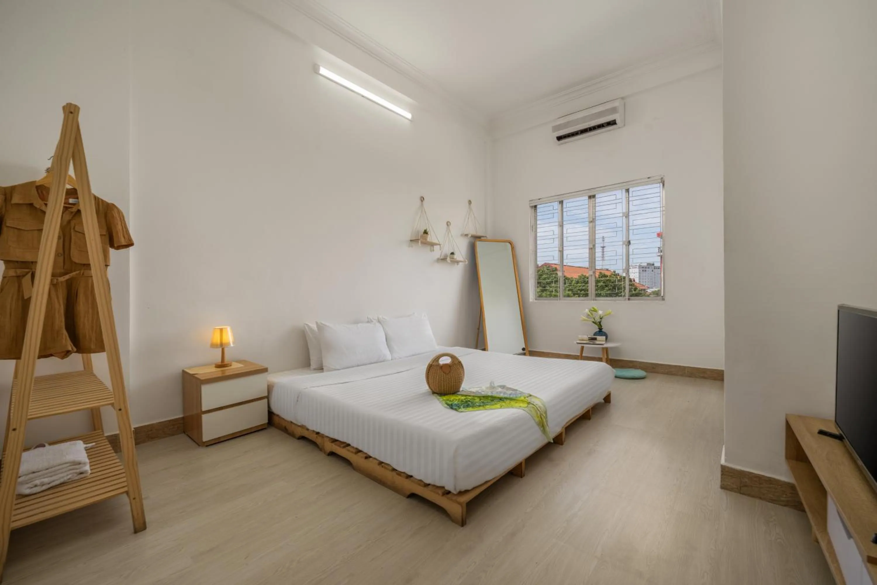 Photo of the whole room, Bed in KLy Apartment Hotel