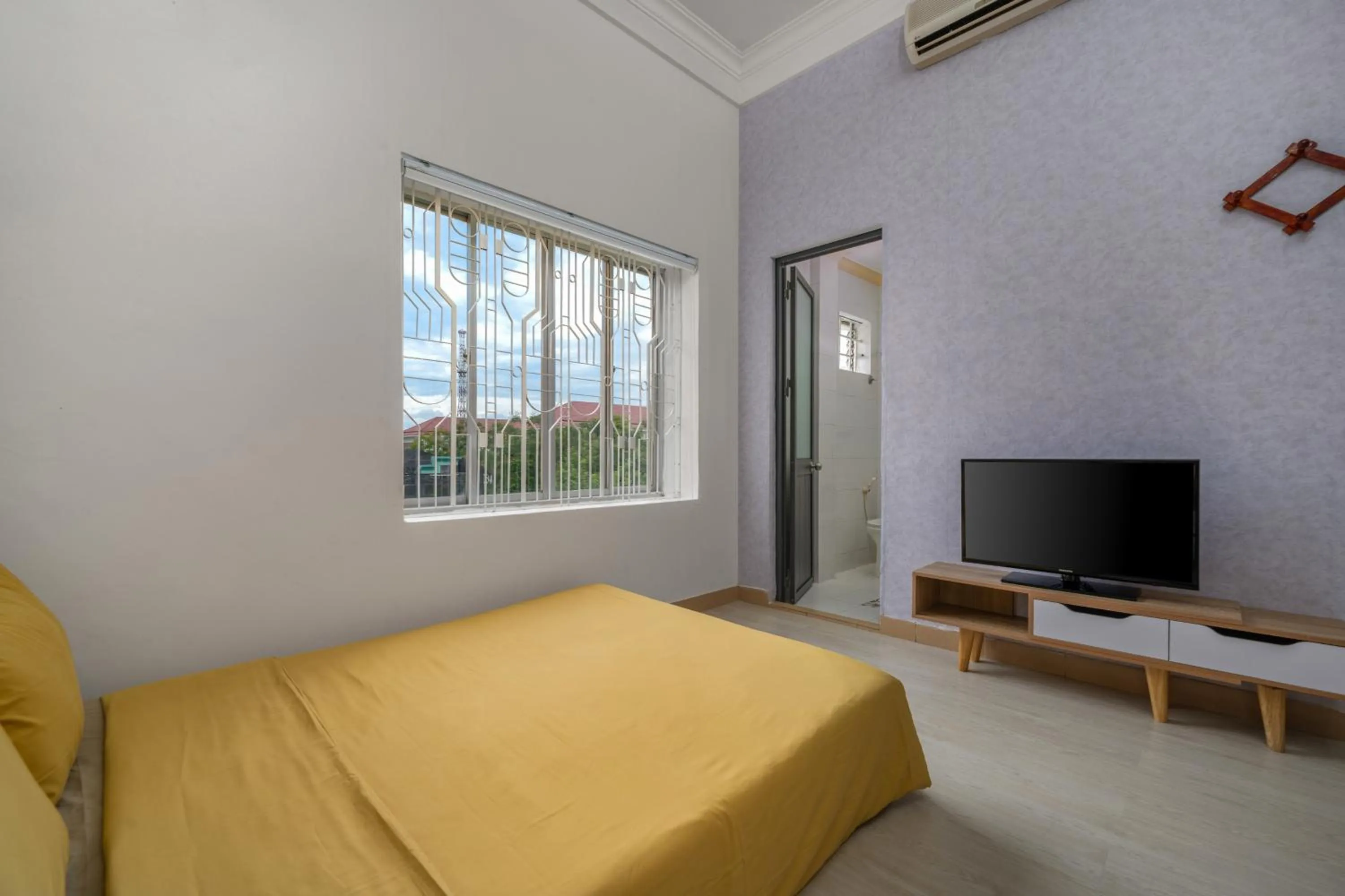 Photo of the whole room, Bed in KLy Apartment Hotel