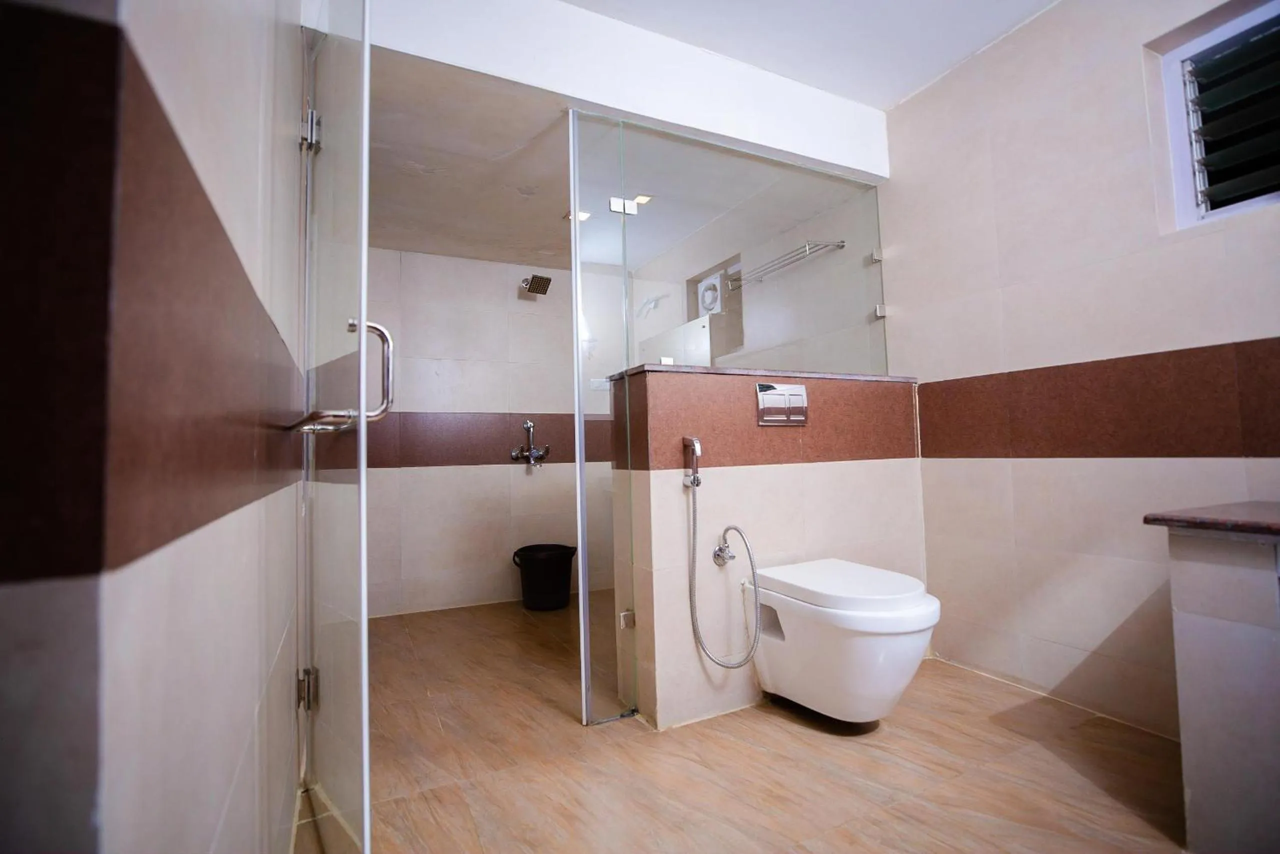 Shower in Vista Suites Doddabetta Ooty By Bestinn Leisure