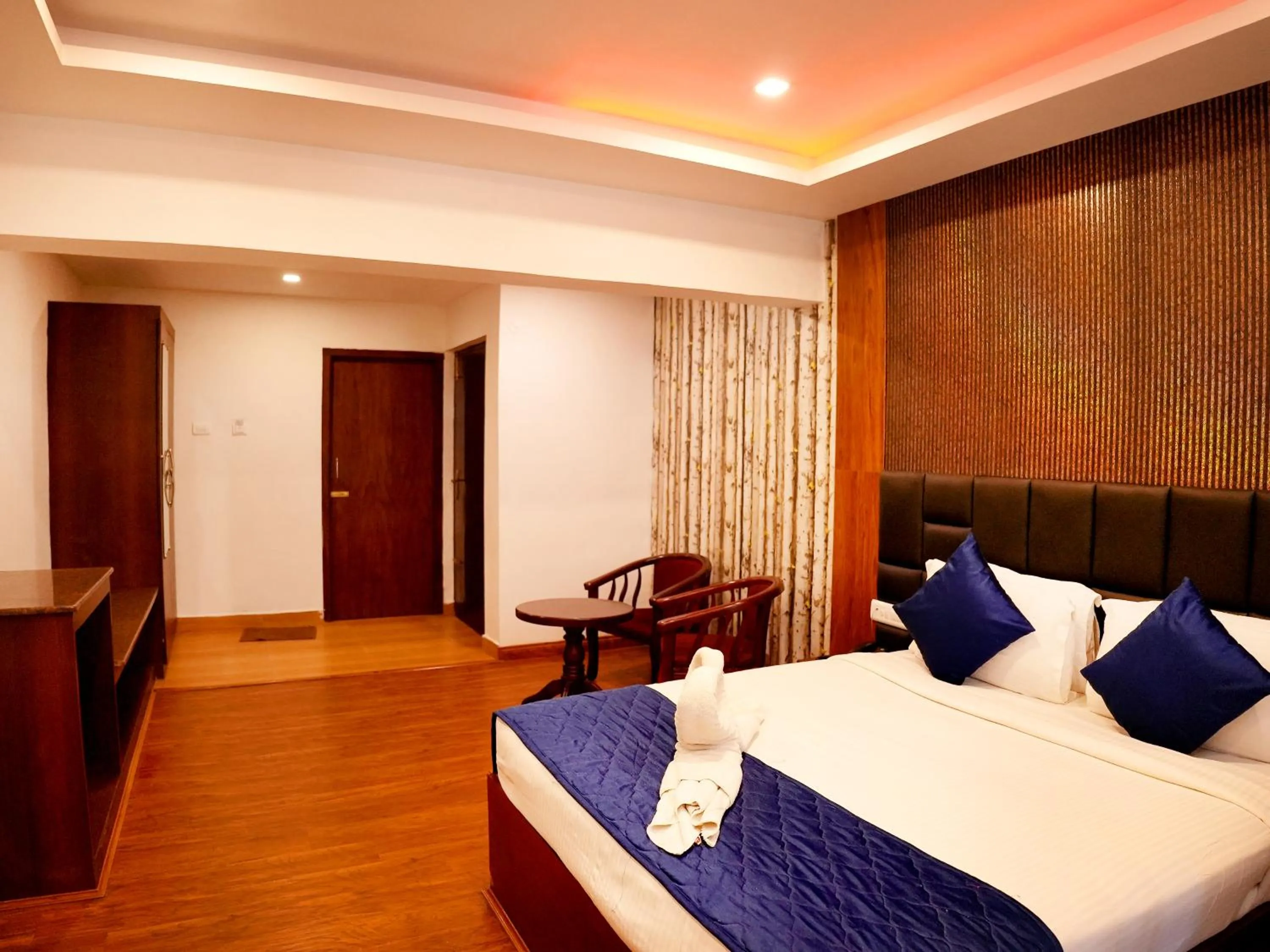 Bedroom, Bed in Vista Suites Doddabetta Ooty By Bestinn Leisure
