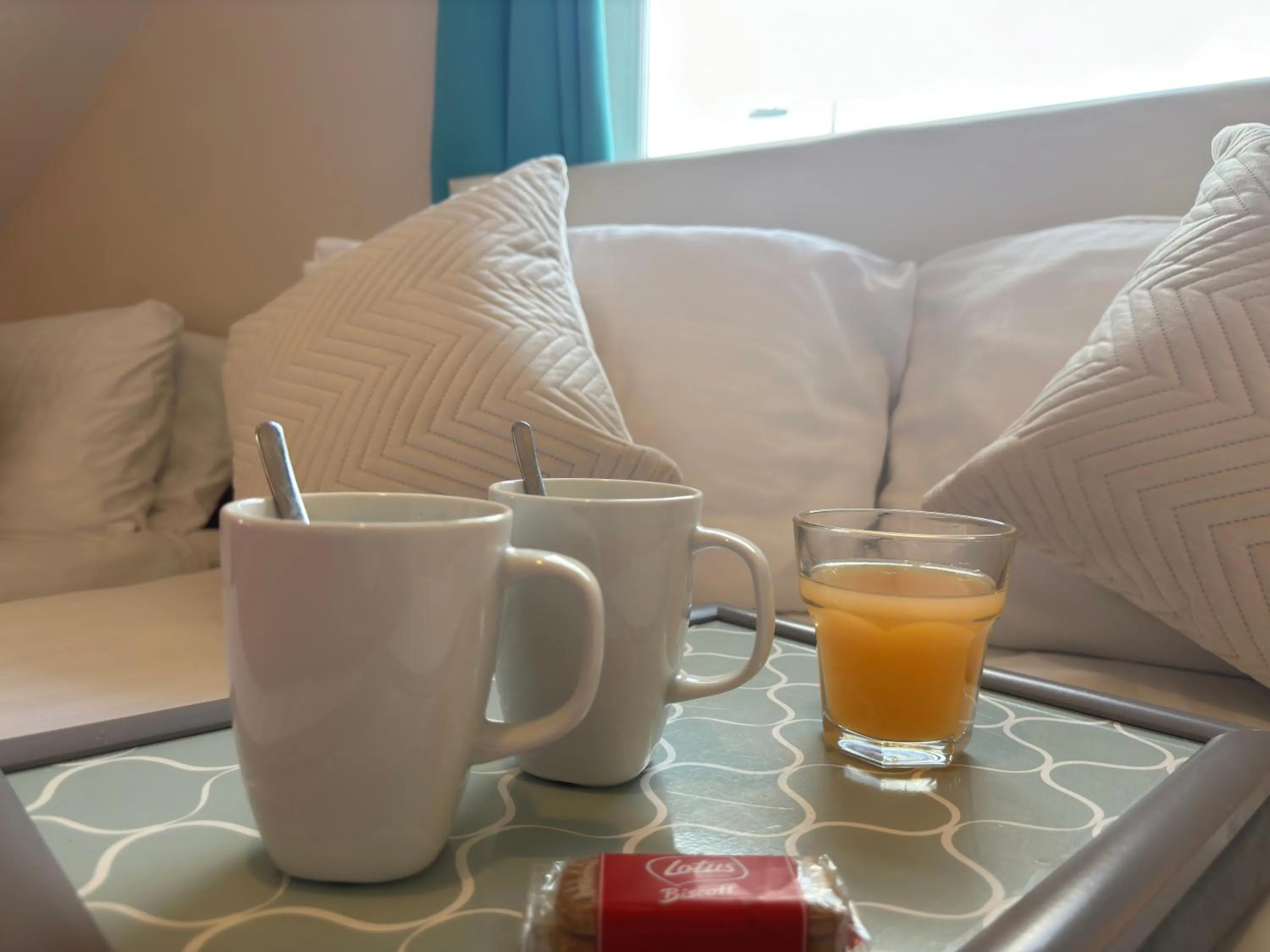 Bedroom in The Carpenters Arms Rooms in Broadway, Laugharne