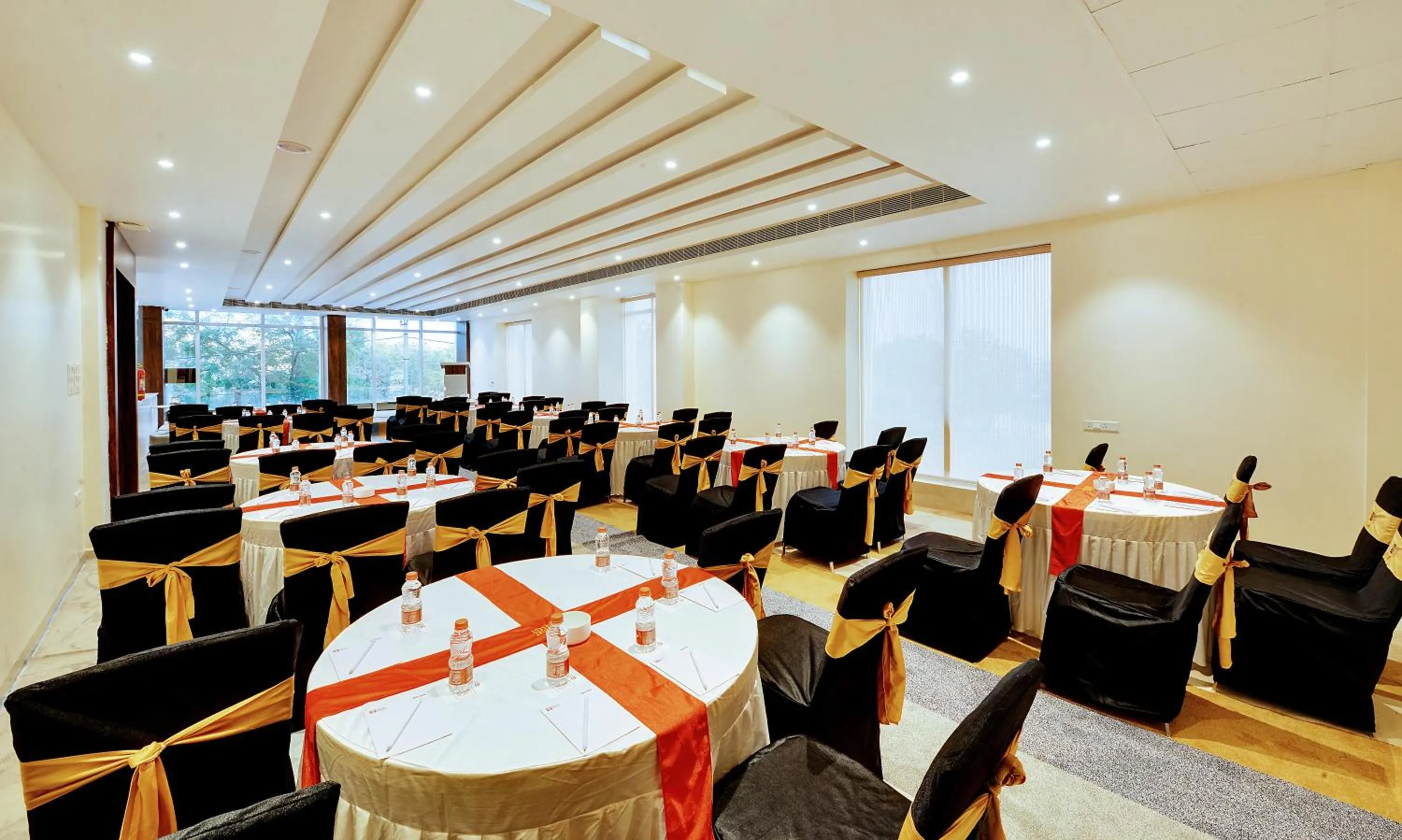 Banquet/Function facilities in Mastiff Select Gulbarga Hotel