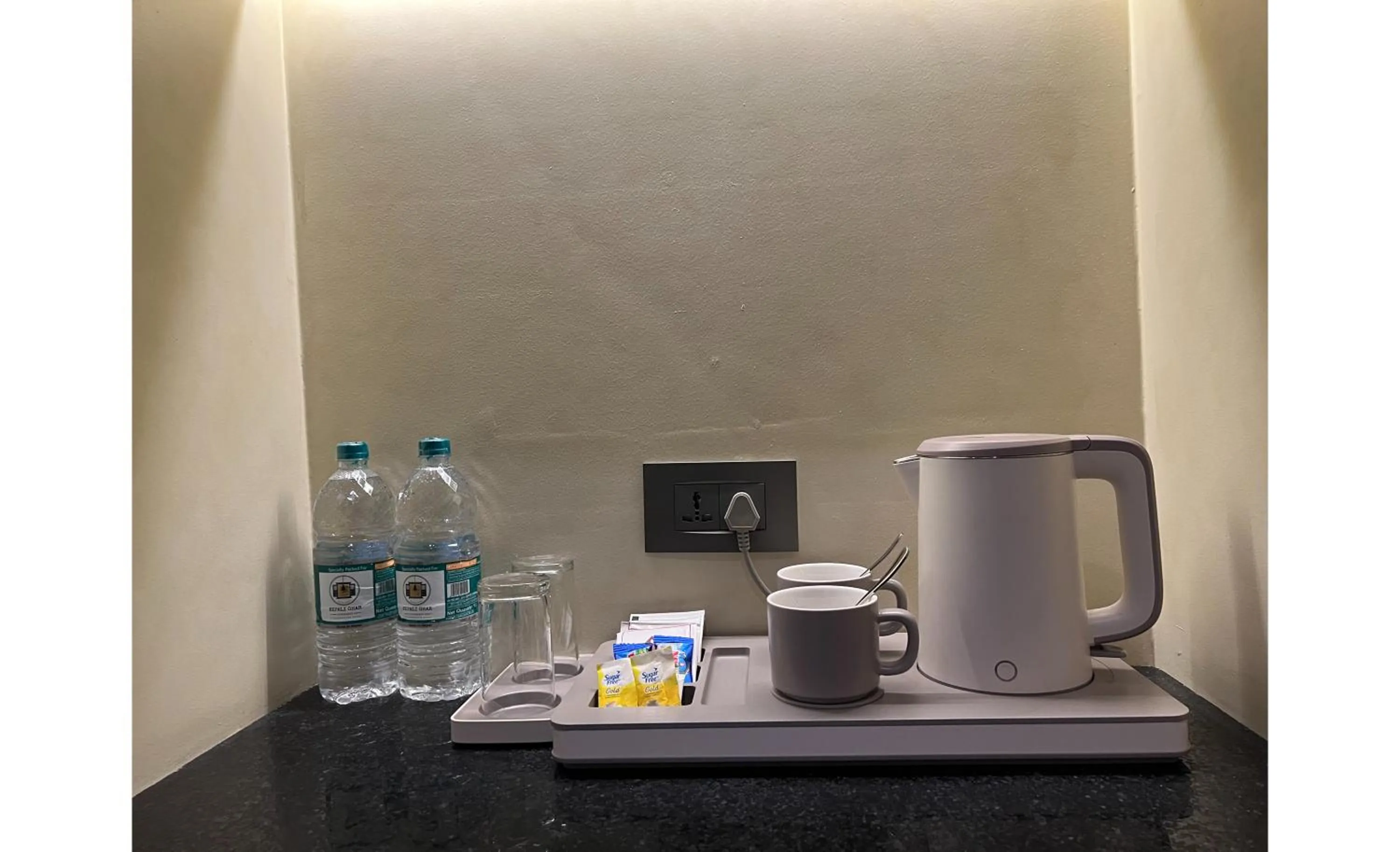 Coffee/tea facilities in Seto Ghar Hotel