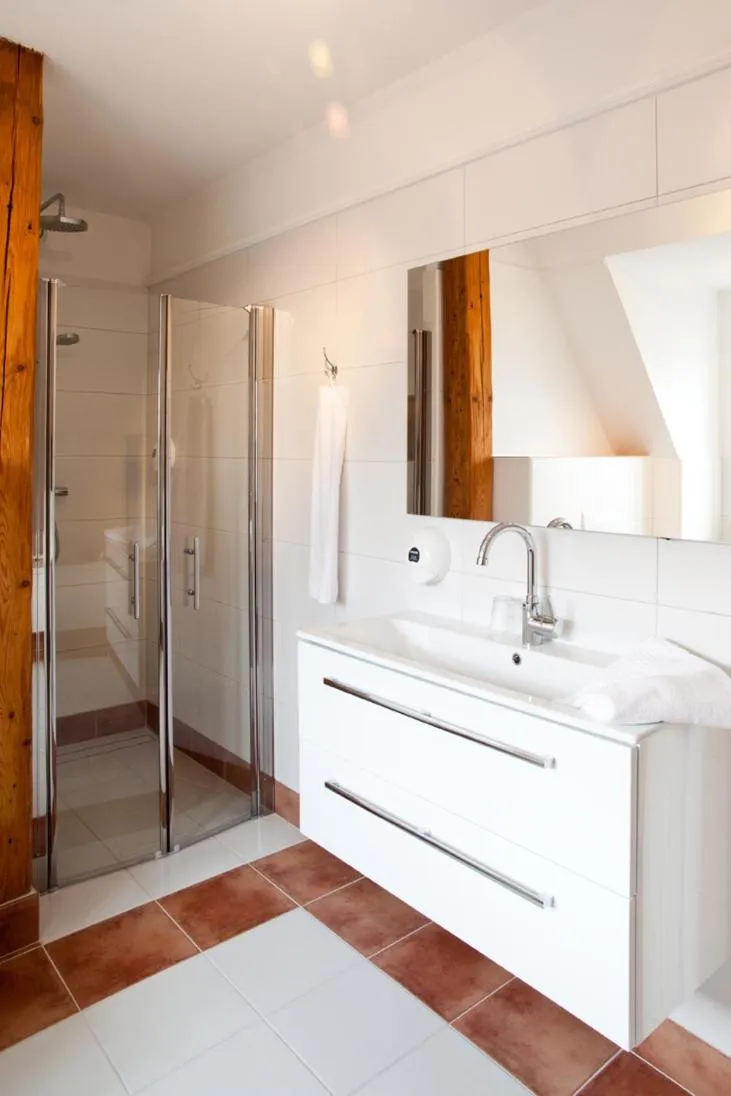 Shower in Möckelsnäs Herrgård