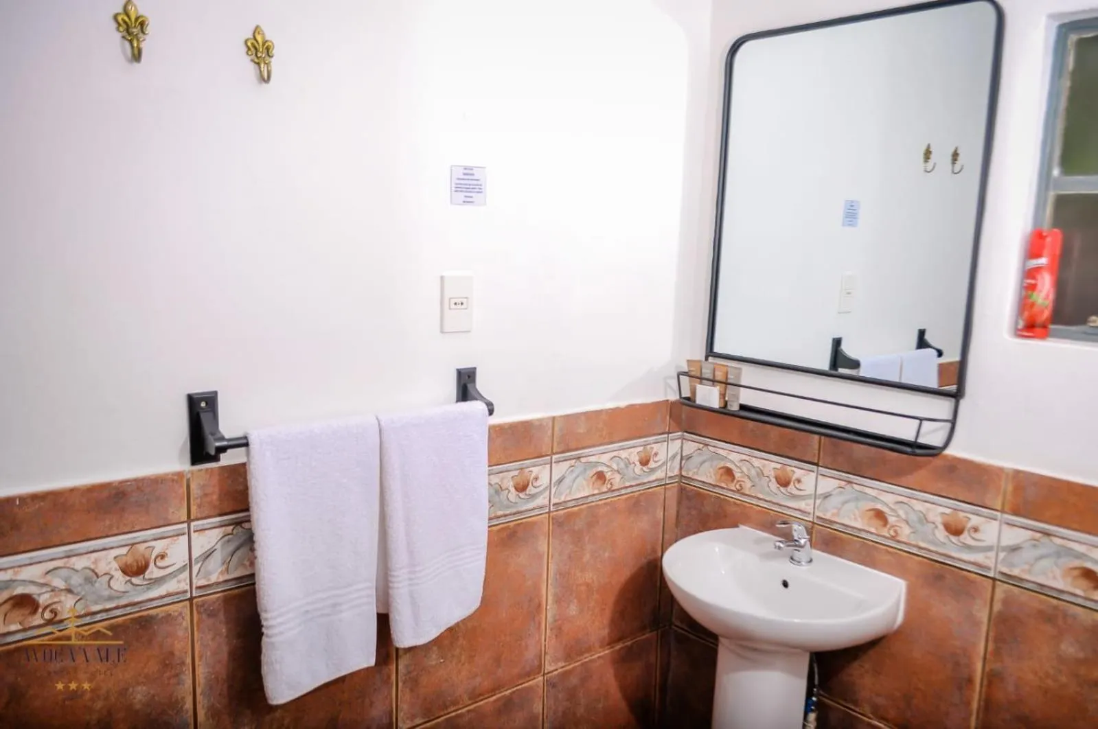Bathroom in Avoca Vale Country Hotel