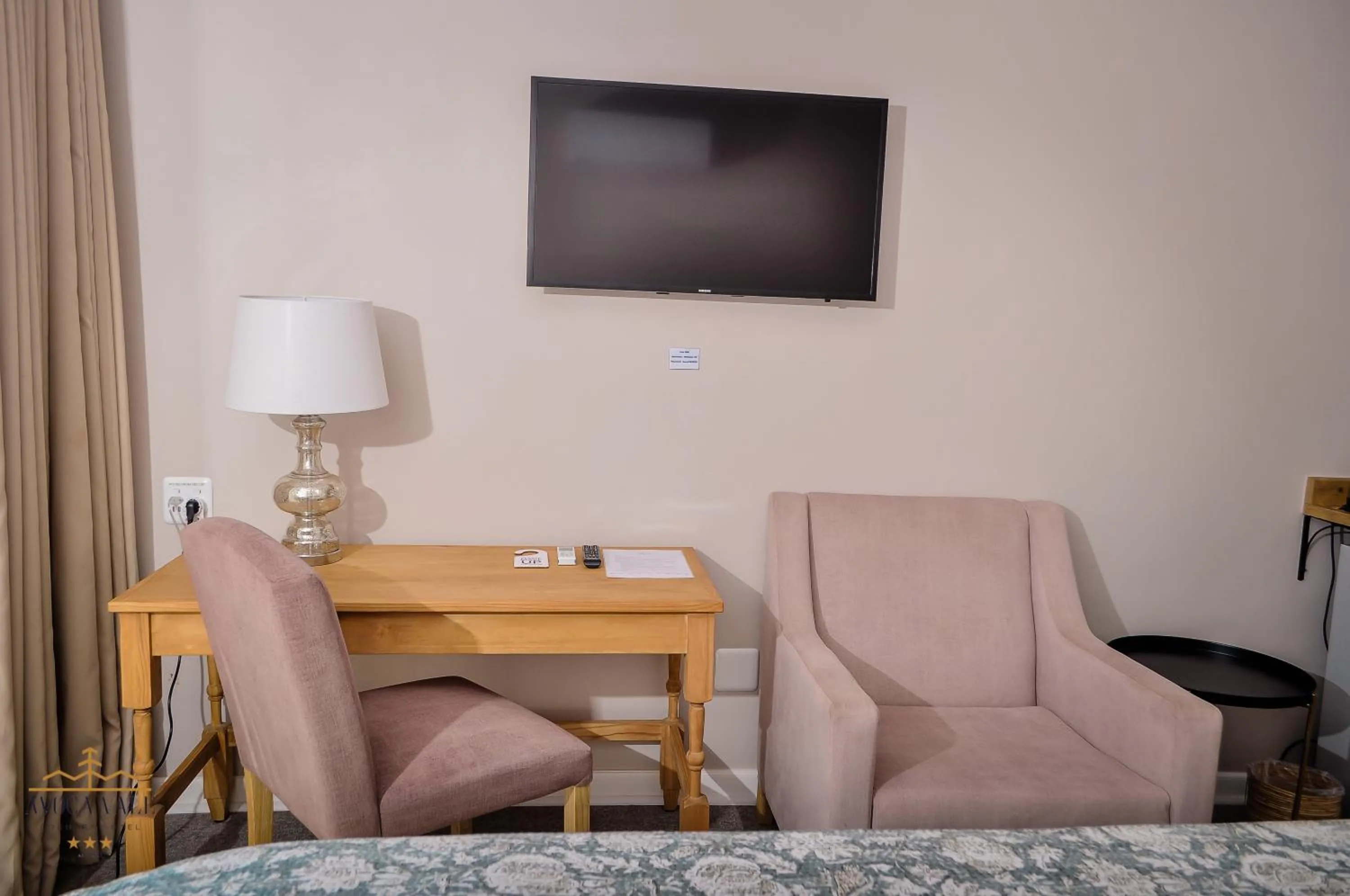 TV and multimedia in Avoca Vale Country Hotel