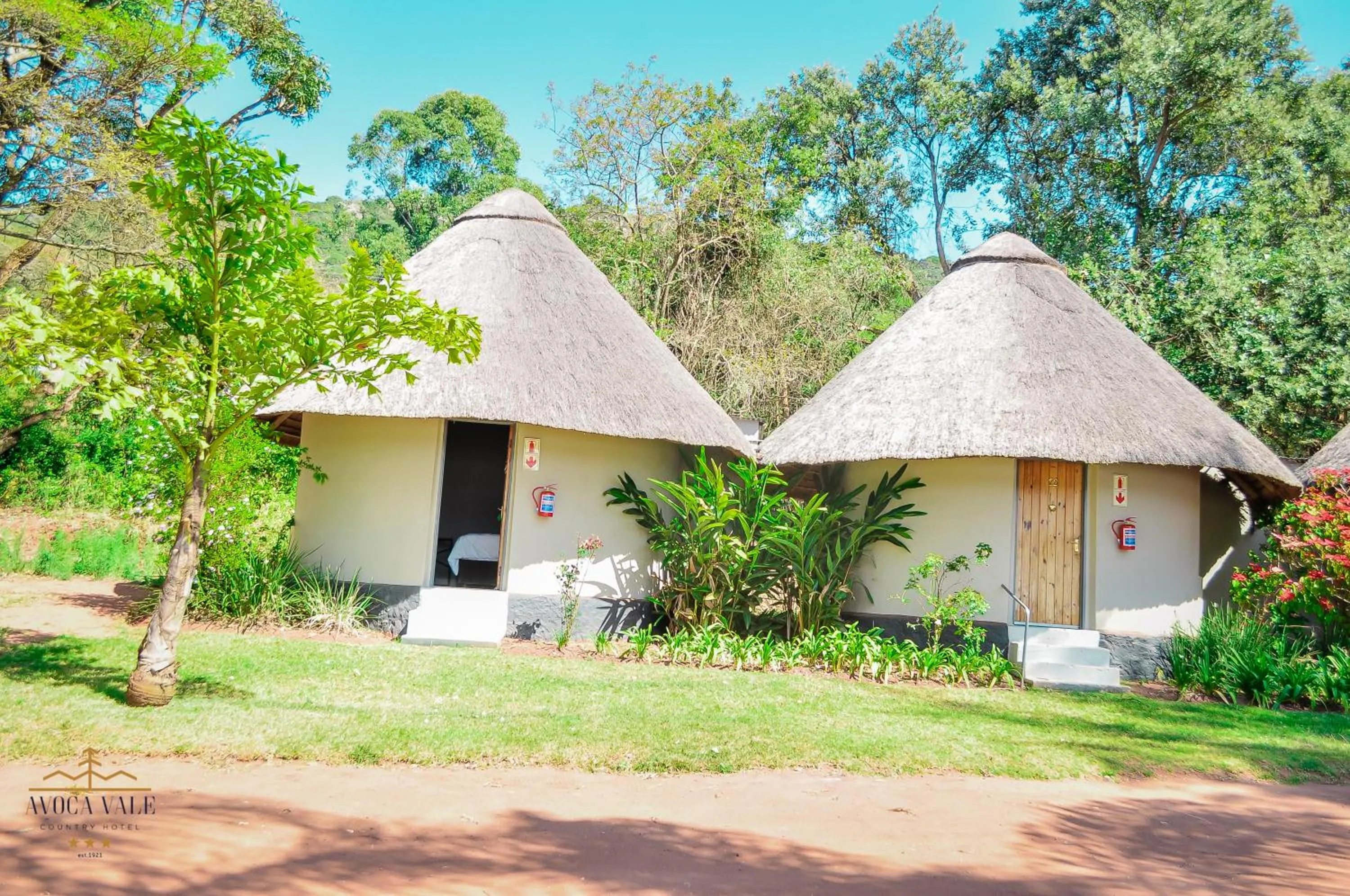 Property building in Avoca Vale Country Hotel