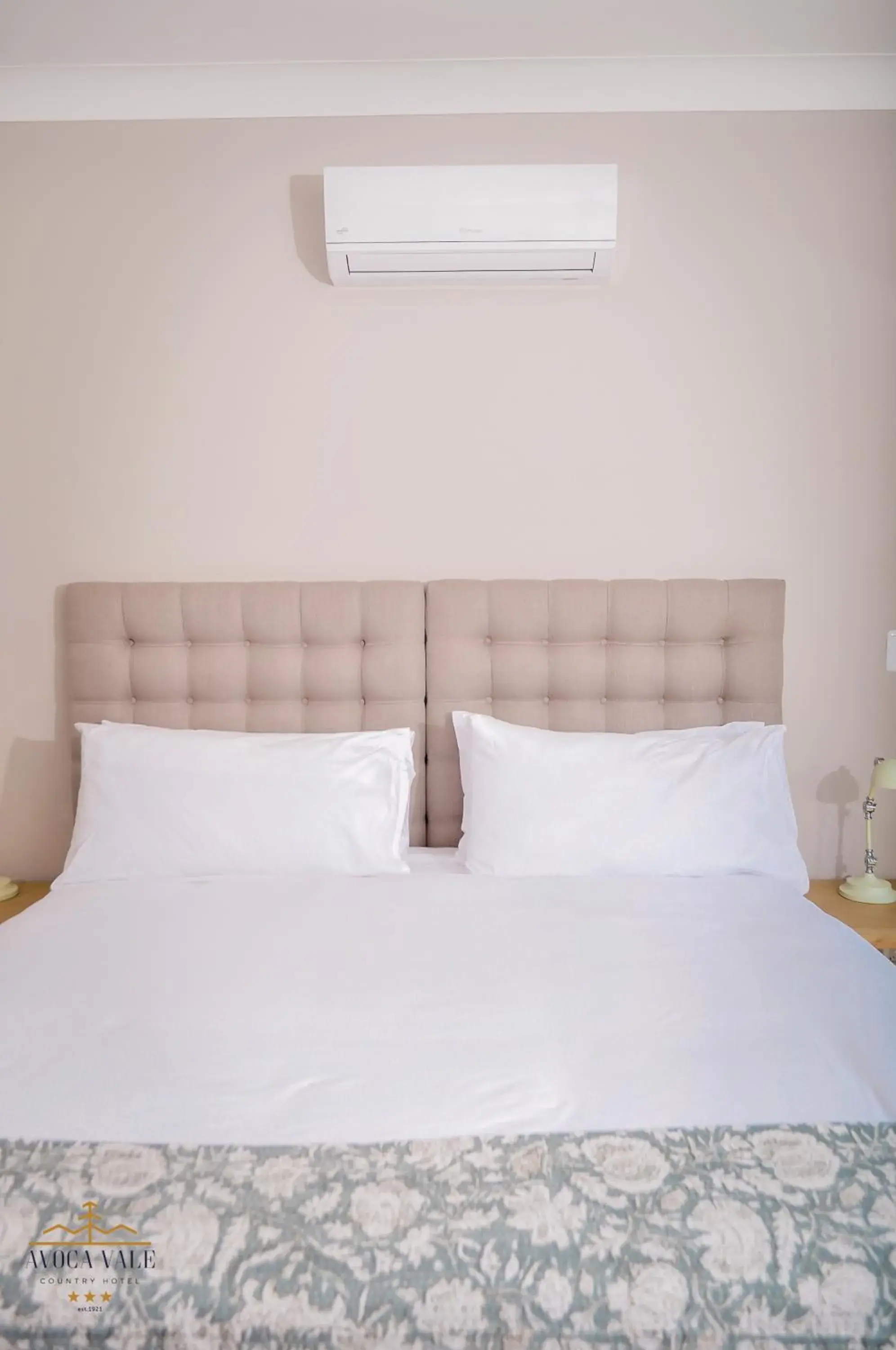 Deluxe Suite in Avoca Vale Country Hotel Deluxe Suite in Avoca Vale Country Hotel