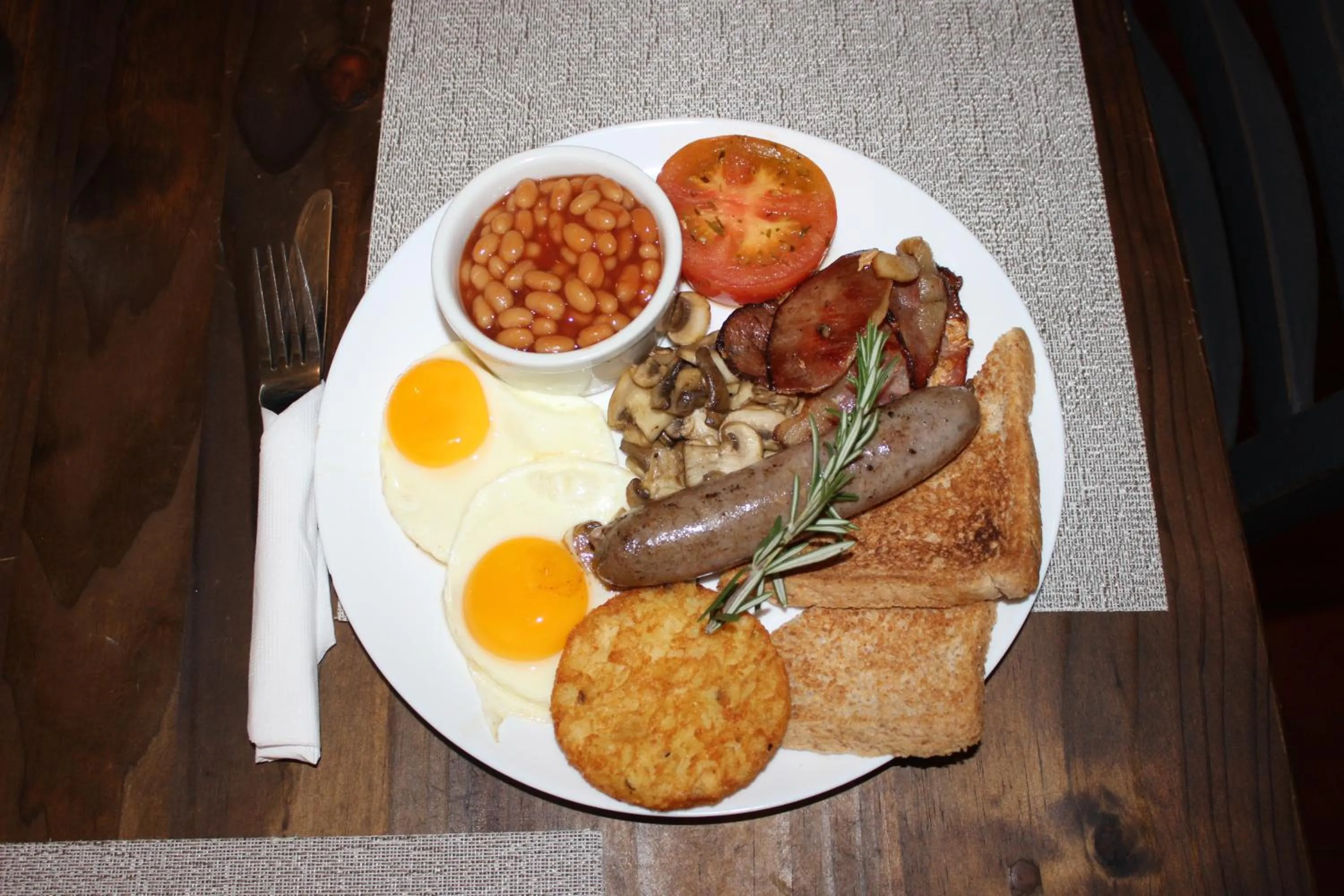 Food in Avoca Vale Country Hotel