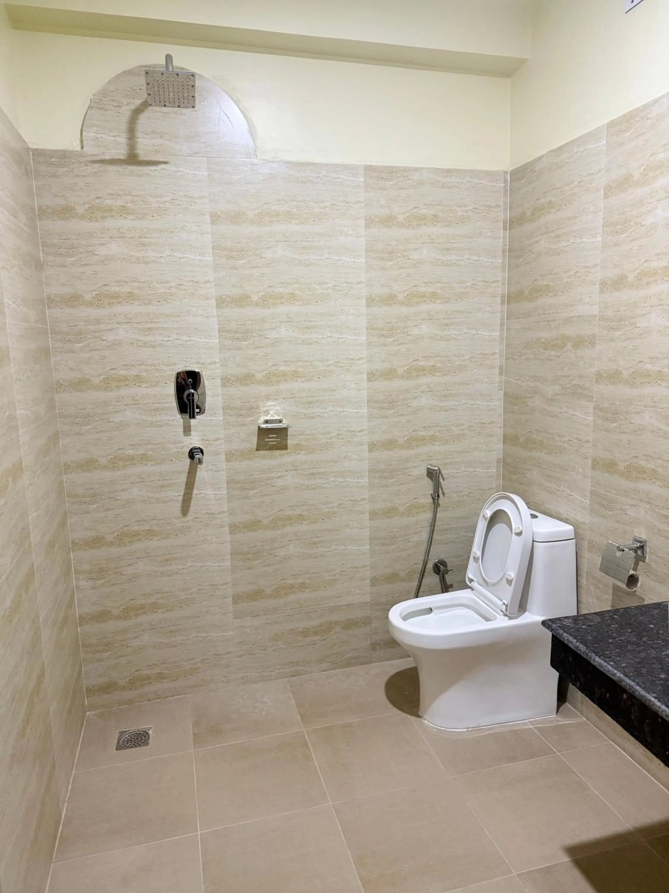 Shower in Jungle Safari Resort