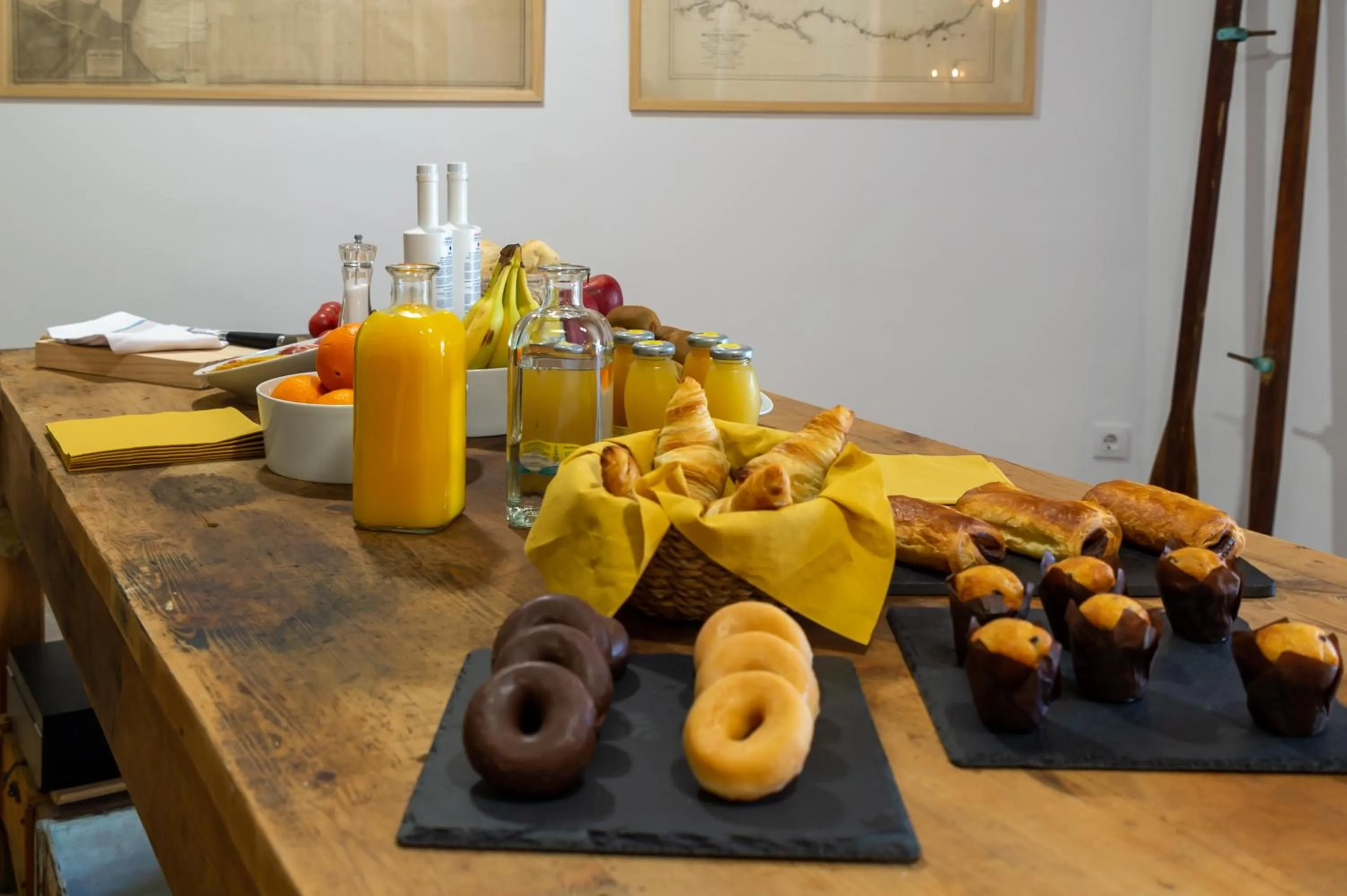 Buffet breakfast in Hostal Es Niu de Tamariu