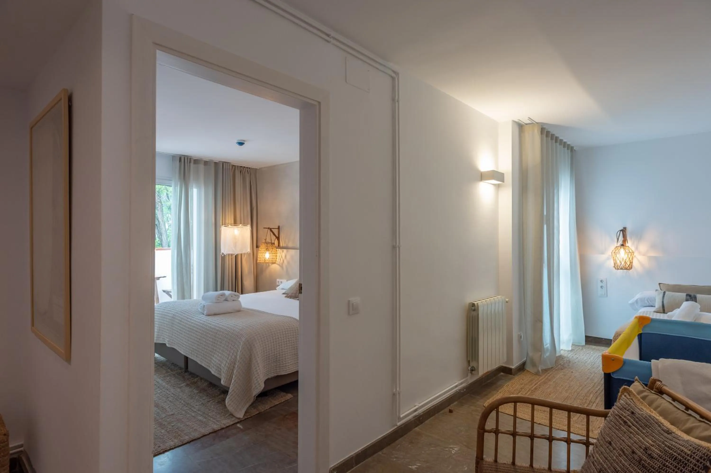 Photo of the whole room, Bed in Hostal Es Niu de Tamariu