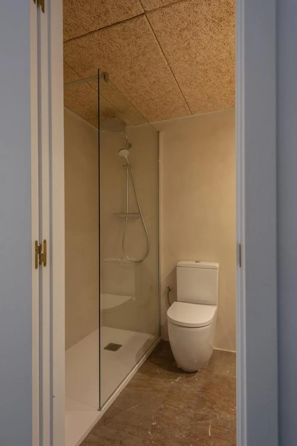 Shower in Hostal Es Niu de Tamariu