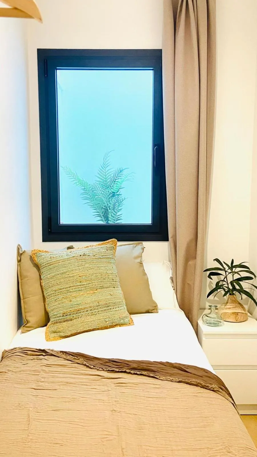 Bedroom, Bed in Hostal Es Niu de Tamariu