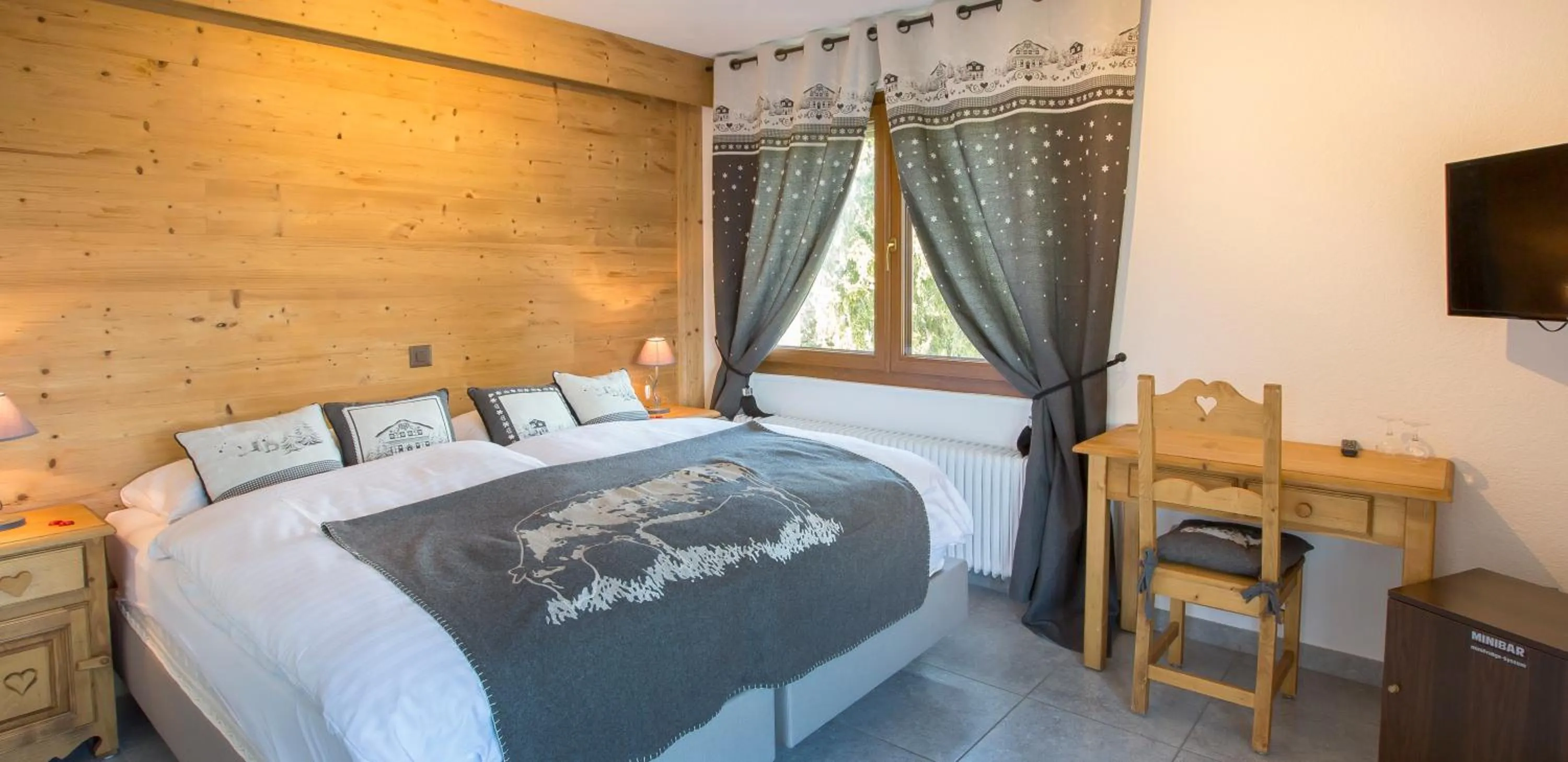 Day, Bed in Hôtel de charme la Poste