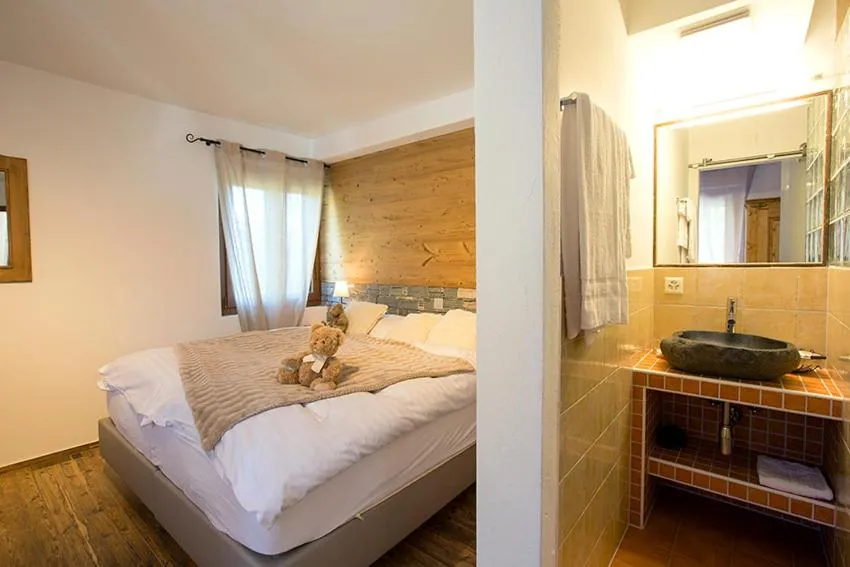 Day, Bed in Hôtel de charme la Poste