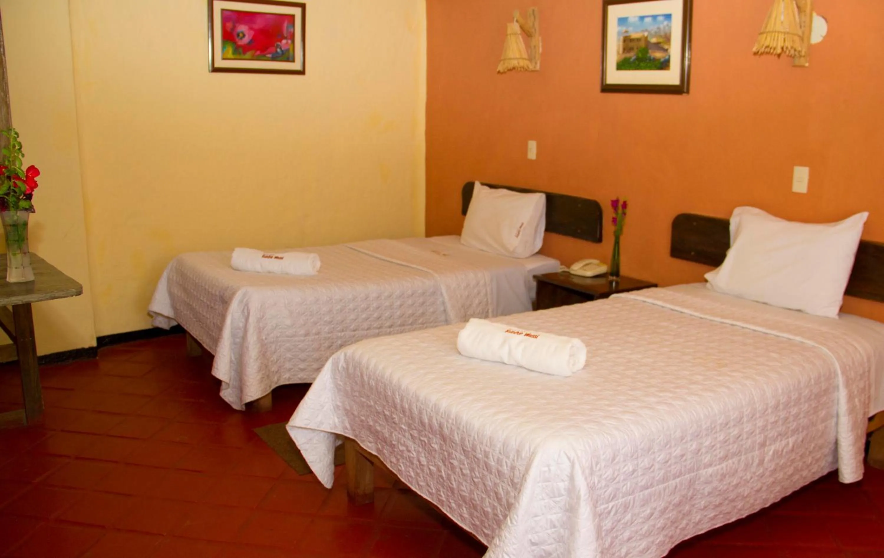 Bed in Hotel Kuntur Wassi