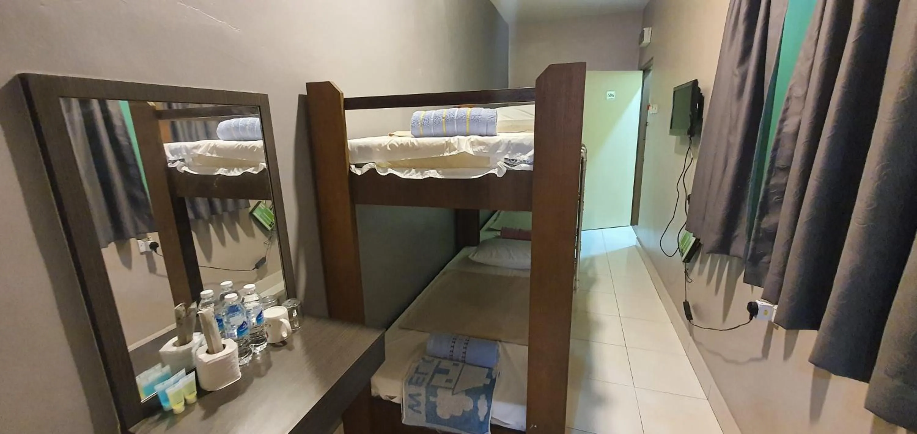 Photo of the whole room, Bed in CK Hotel - Self Check In