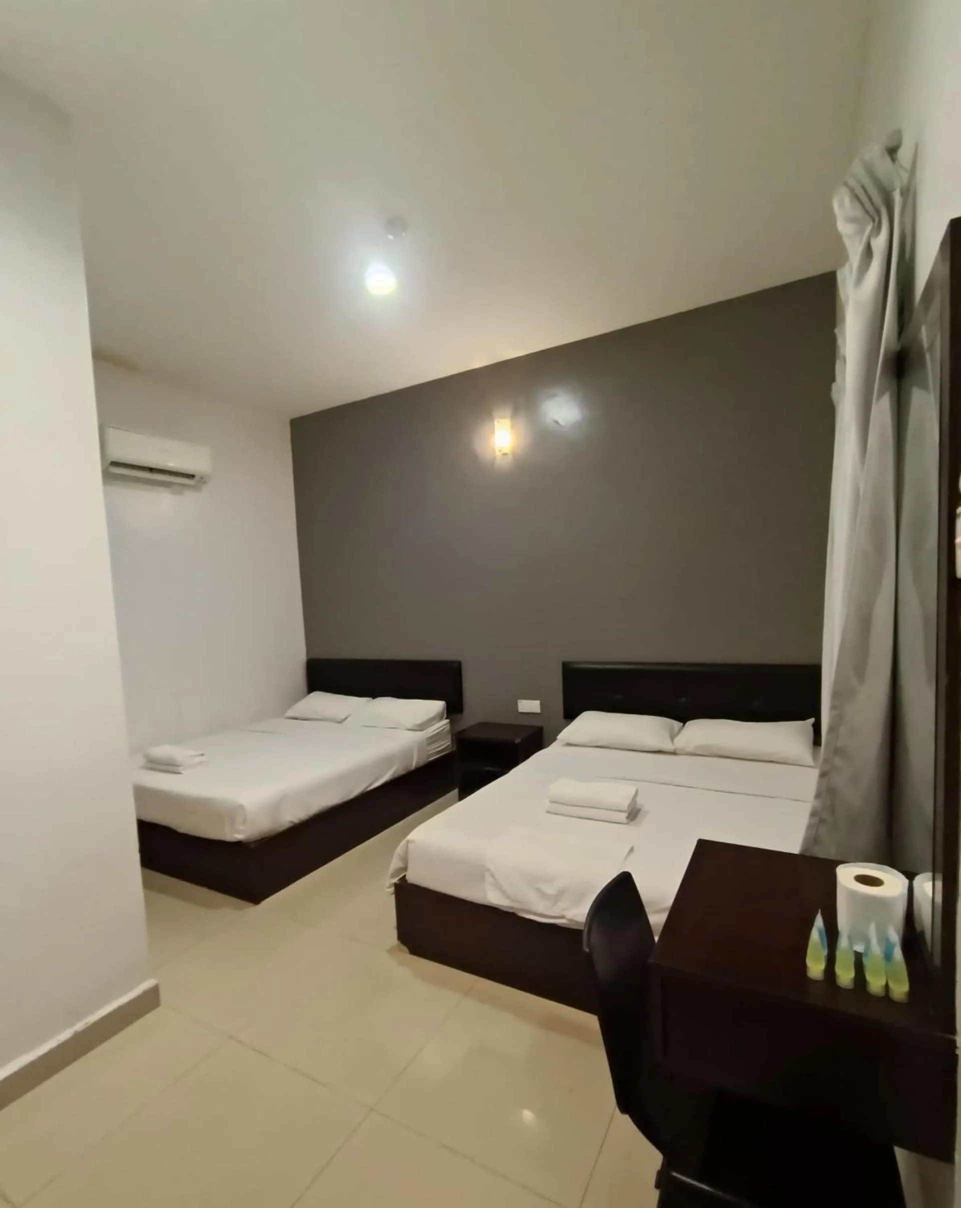 Bedroom, Bed in CK Hotel - Self Check In