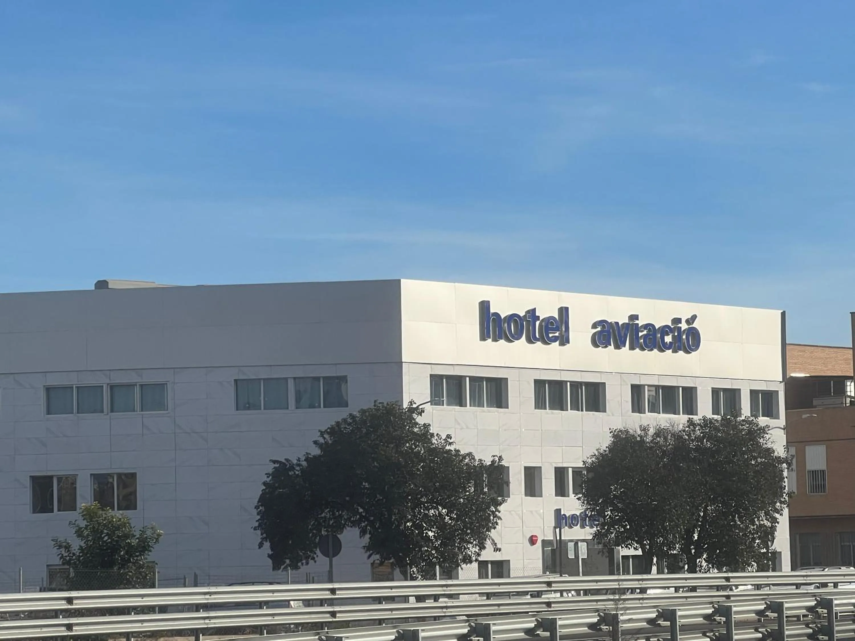 Property building in HOTEL AVIACIOn
