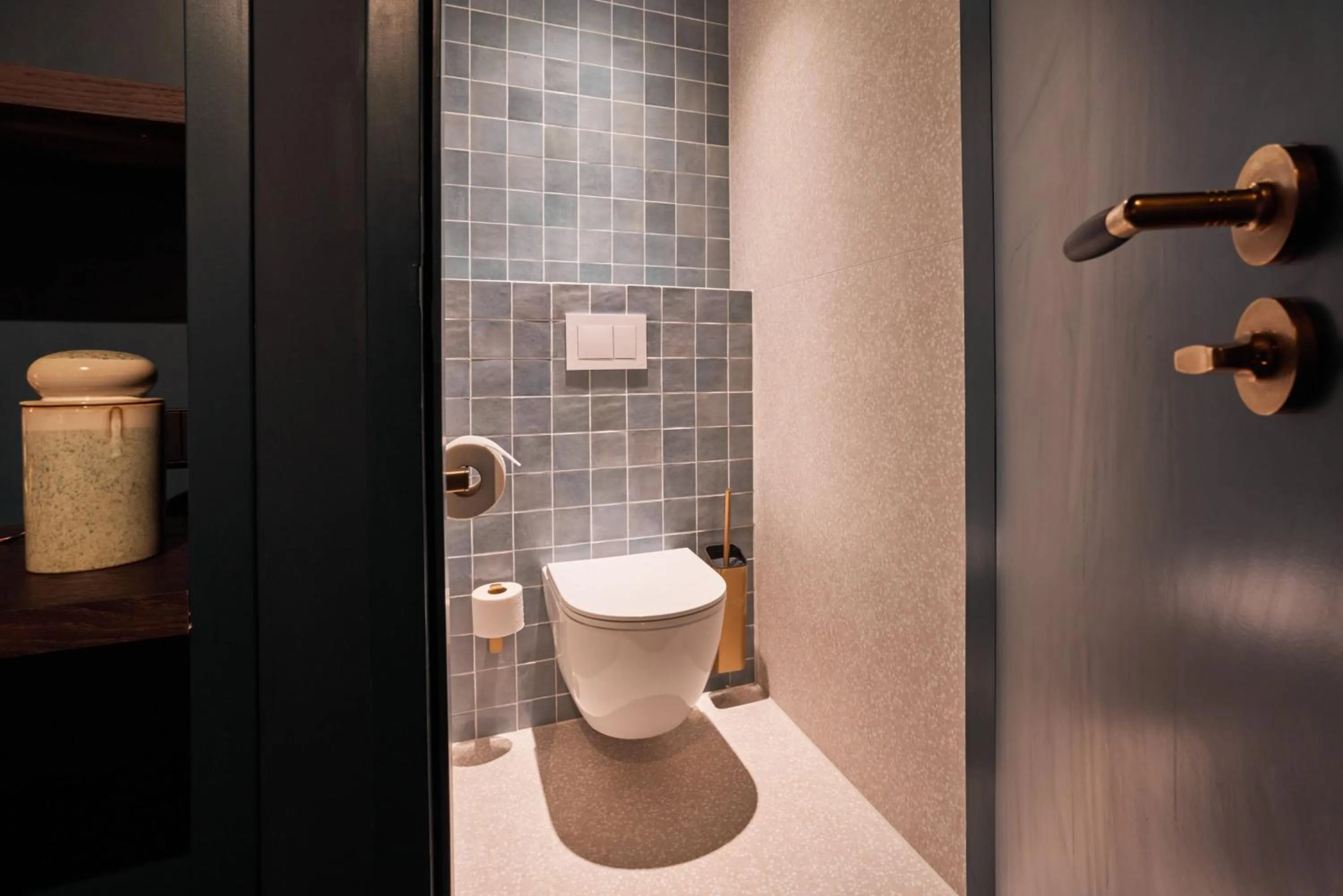 Toilet in Heavens Hotel