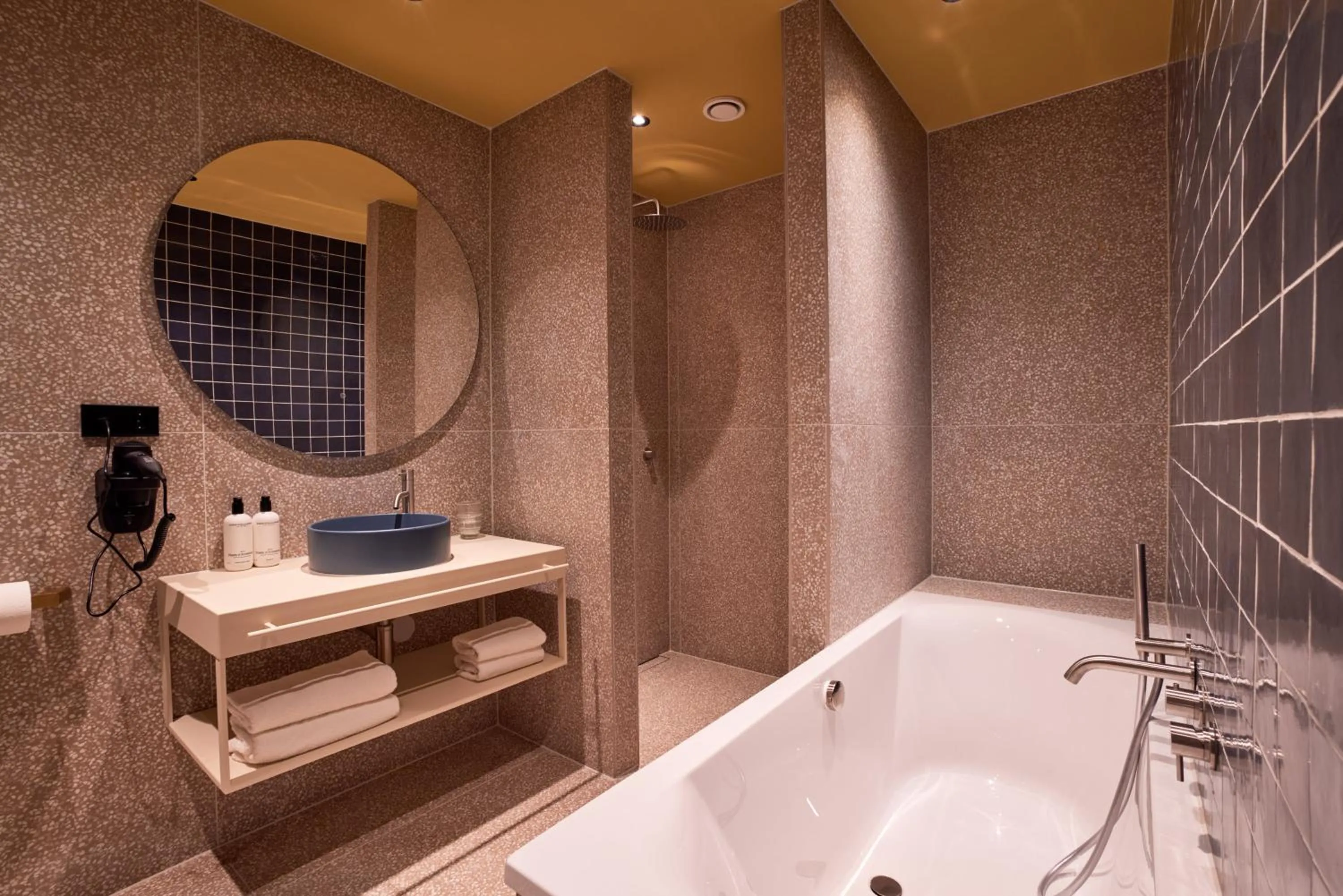 Bathroom in Heavens Hotel