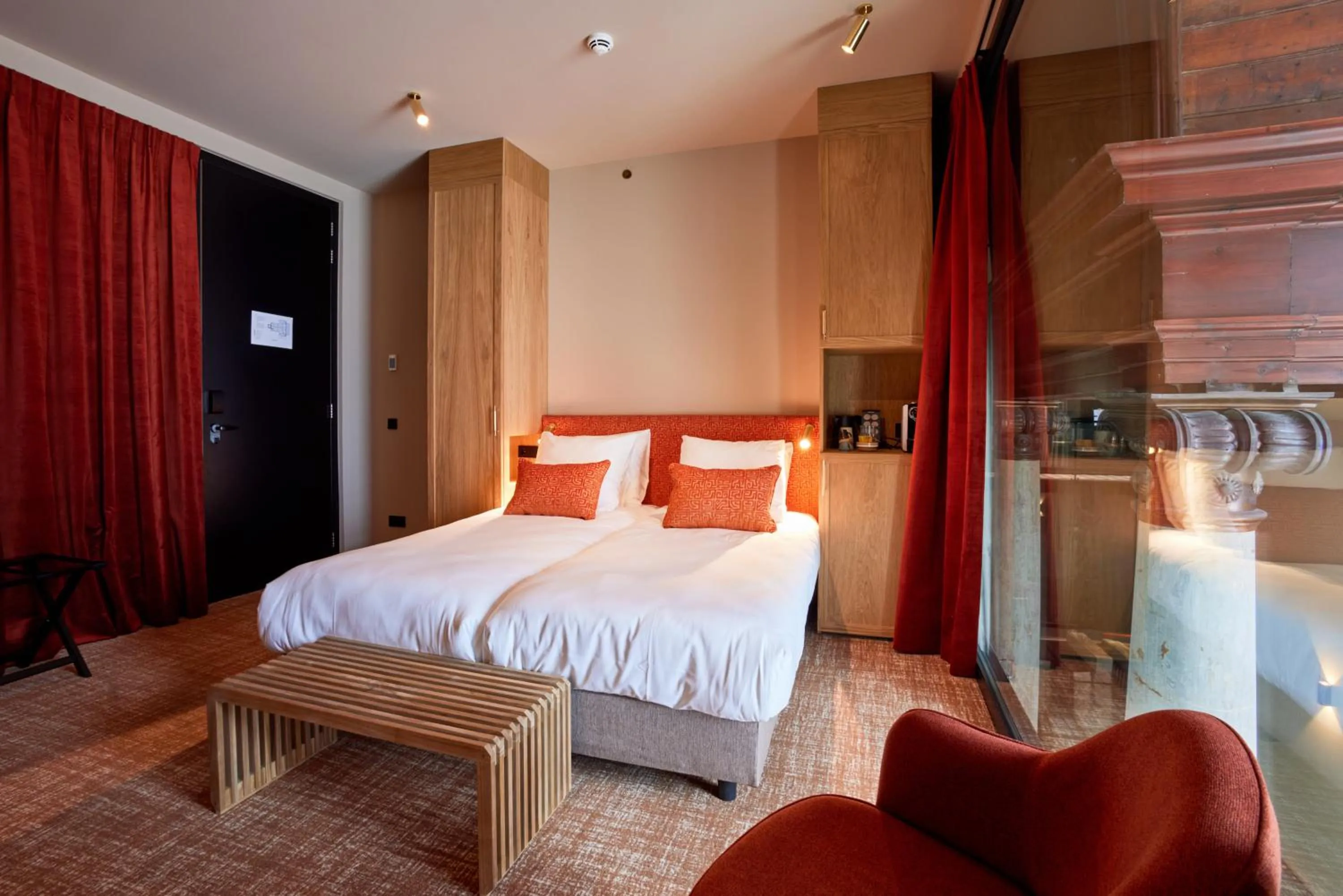 Bed in Heavens Hotel