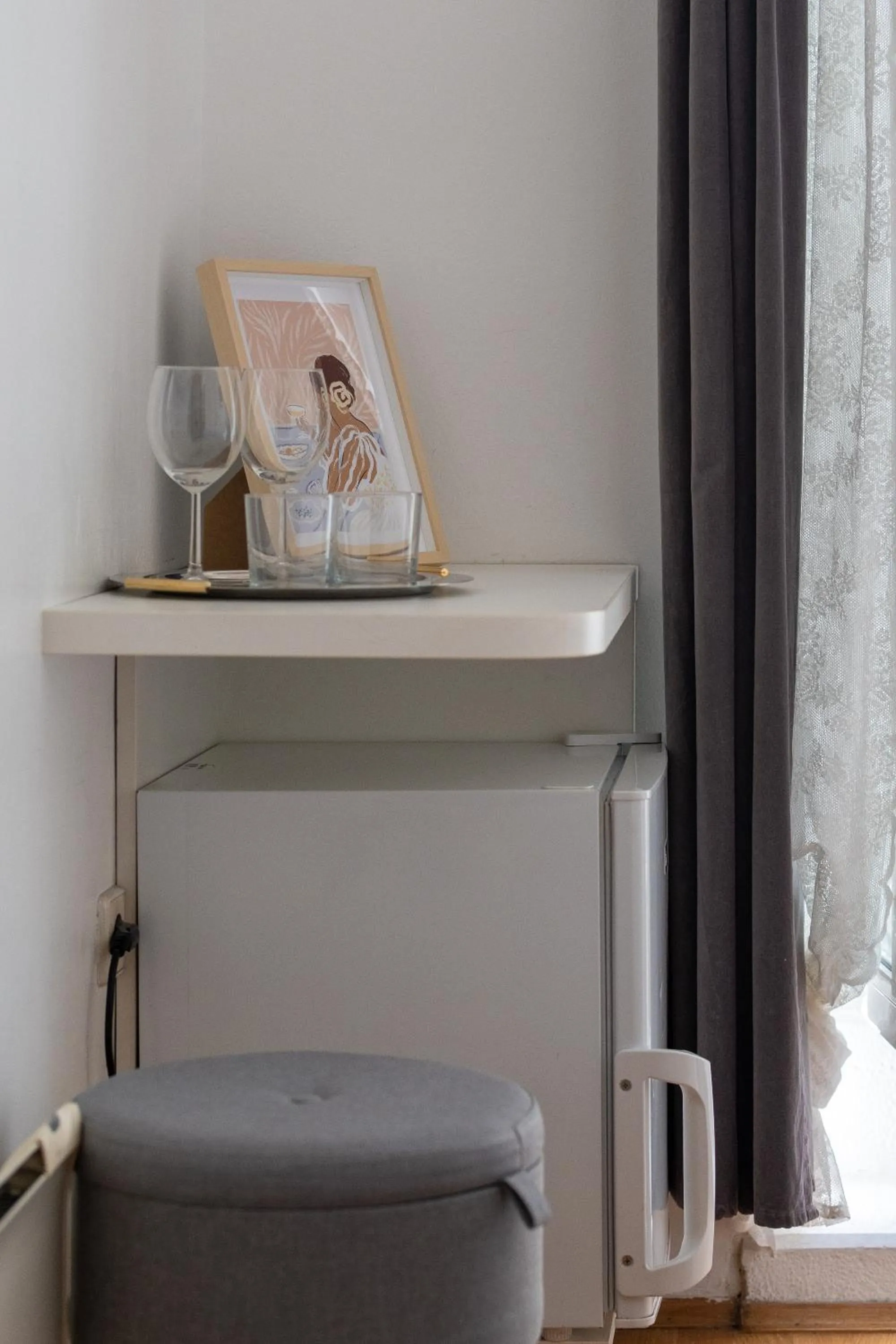 Bedroom in Rooms Gold