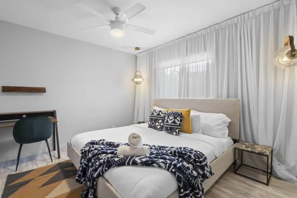 Bed in Mid-Century Stunner // Large Yard and Patio for Indoor/Outdoor Living