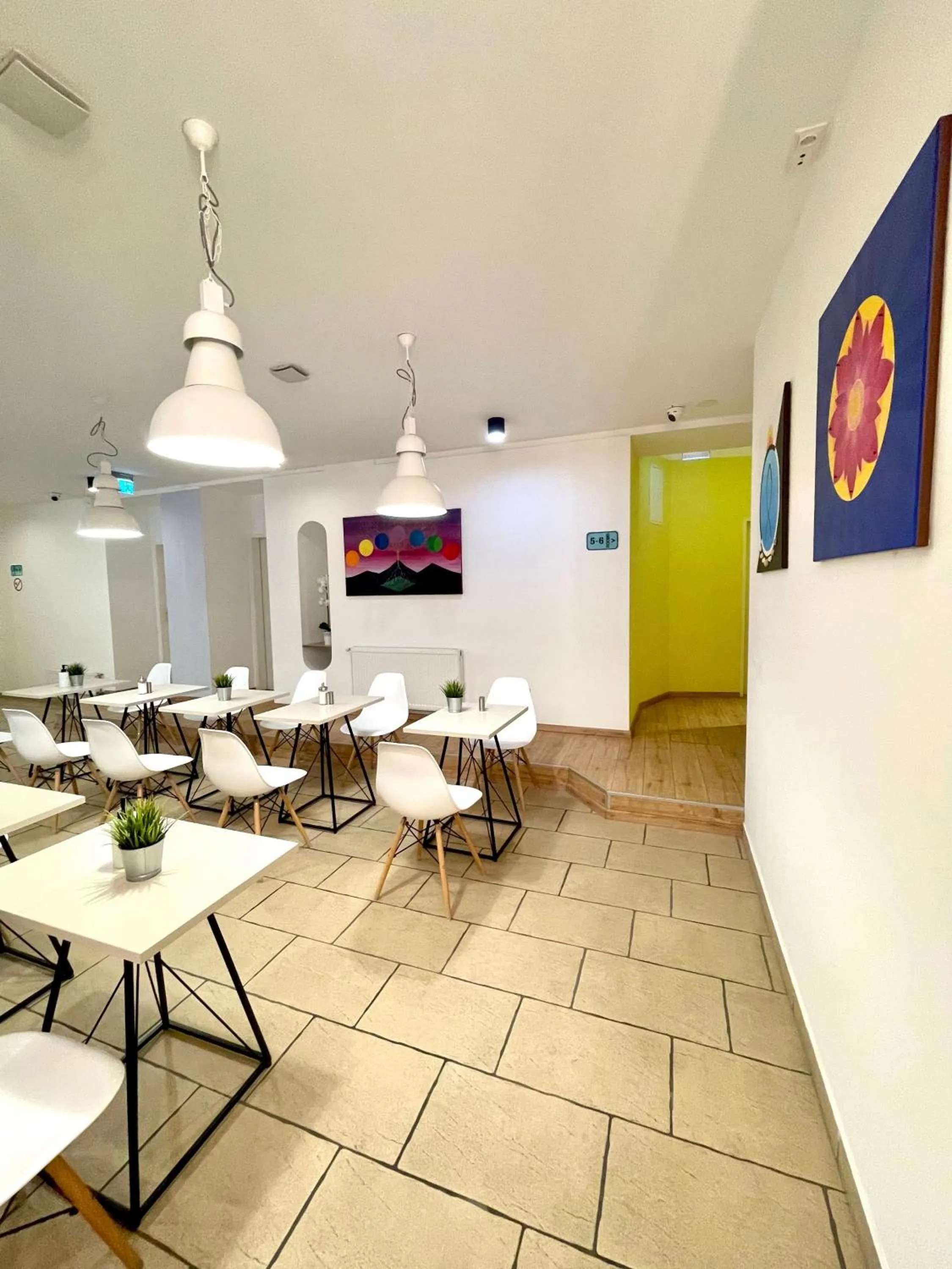 Breakfast in Dan In'n Out