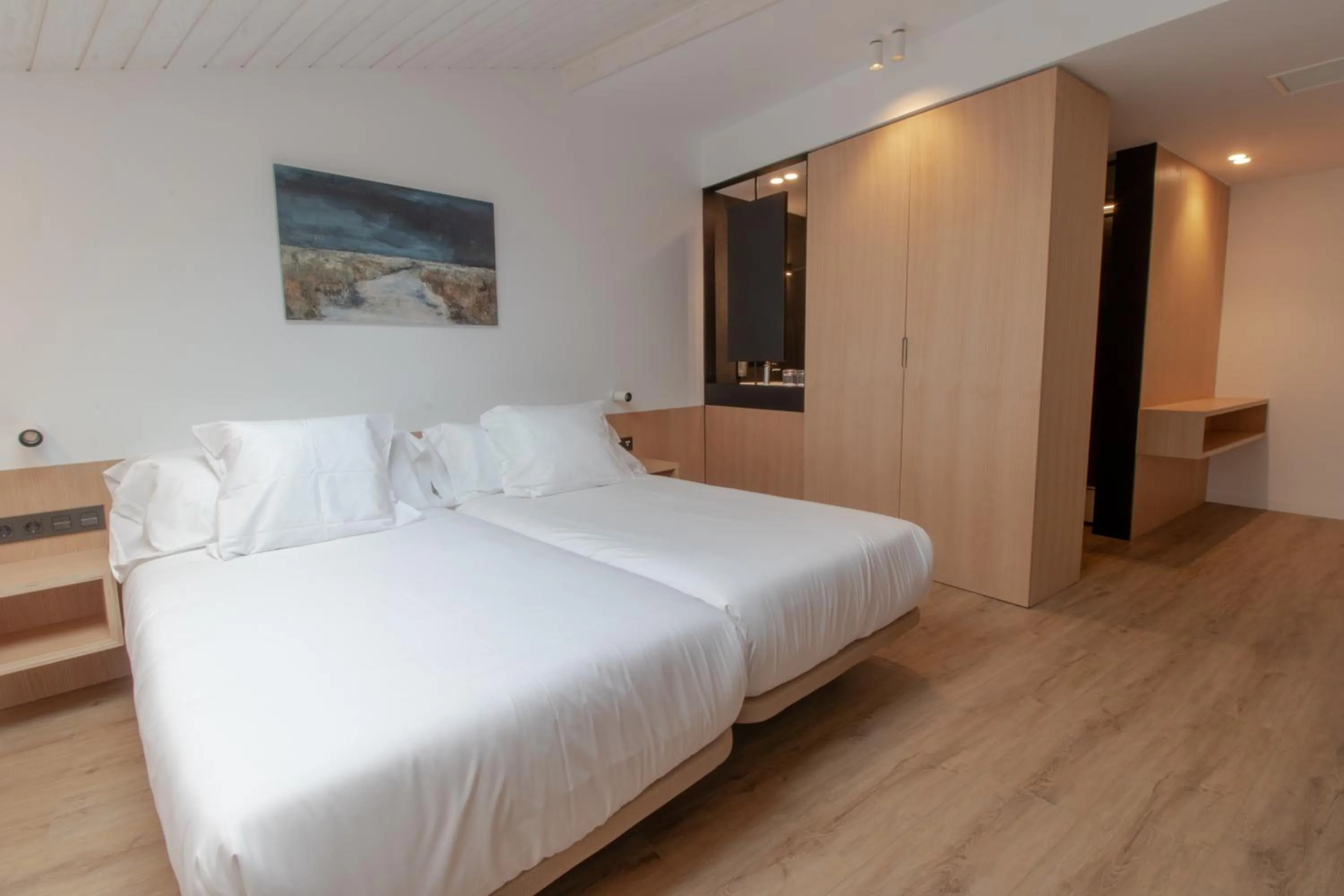 Bed in Hotel Cortabitarte