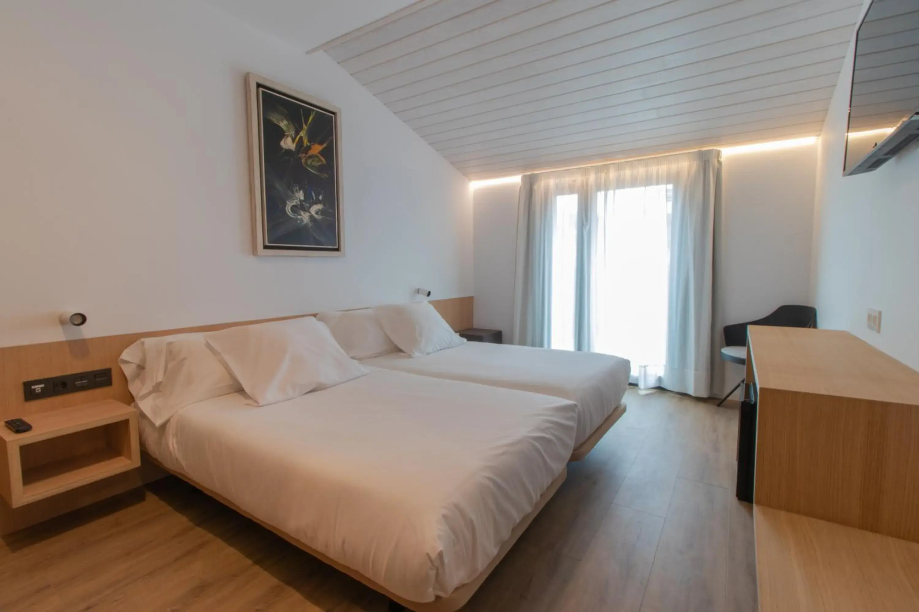 Double Room with Terrace in Hotel Cortabitarte Double Room with Terrace in Hotel Cortabitarte