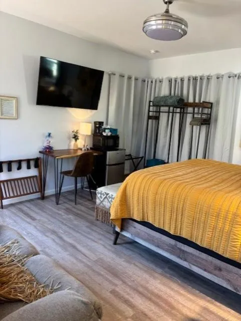 Bed in 303 BnB Inn Flagstaff