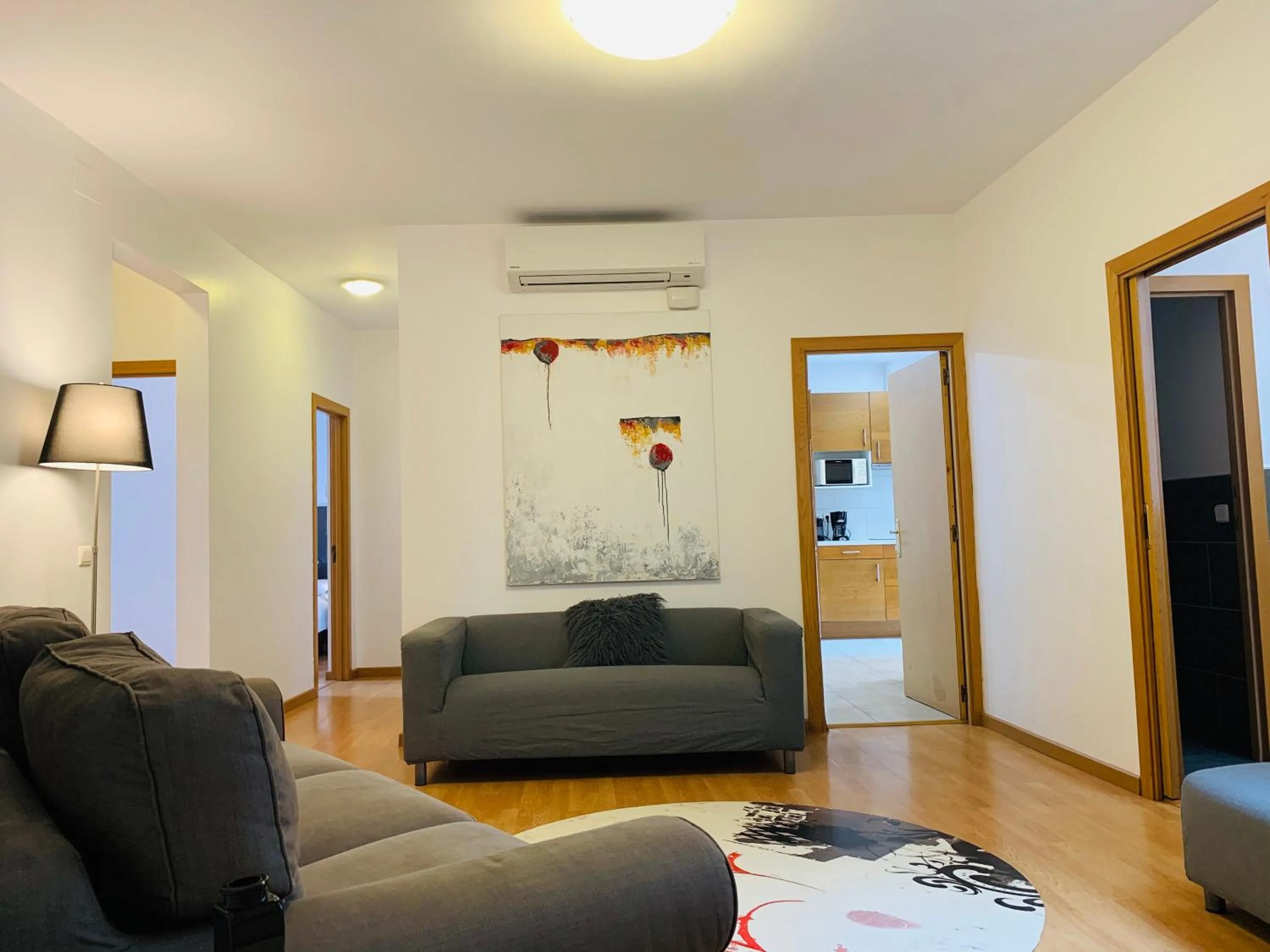 Living room in Super Balmes Guest House