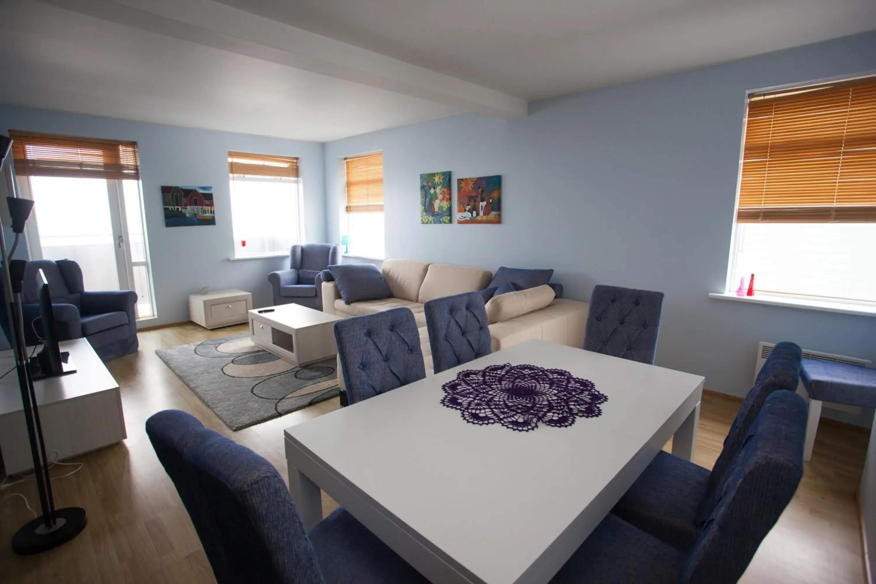 Three-Bedroom Apartment with Balcony and Sea View in Hildibrand Apartment Hotel Three-Bedroom Apartment with Balcony and Sea View in Hildibrand Apartment Hotel