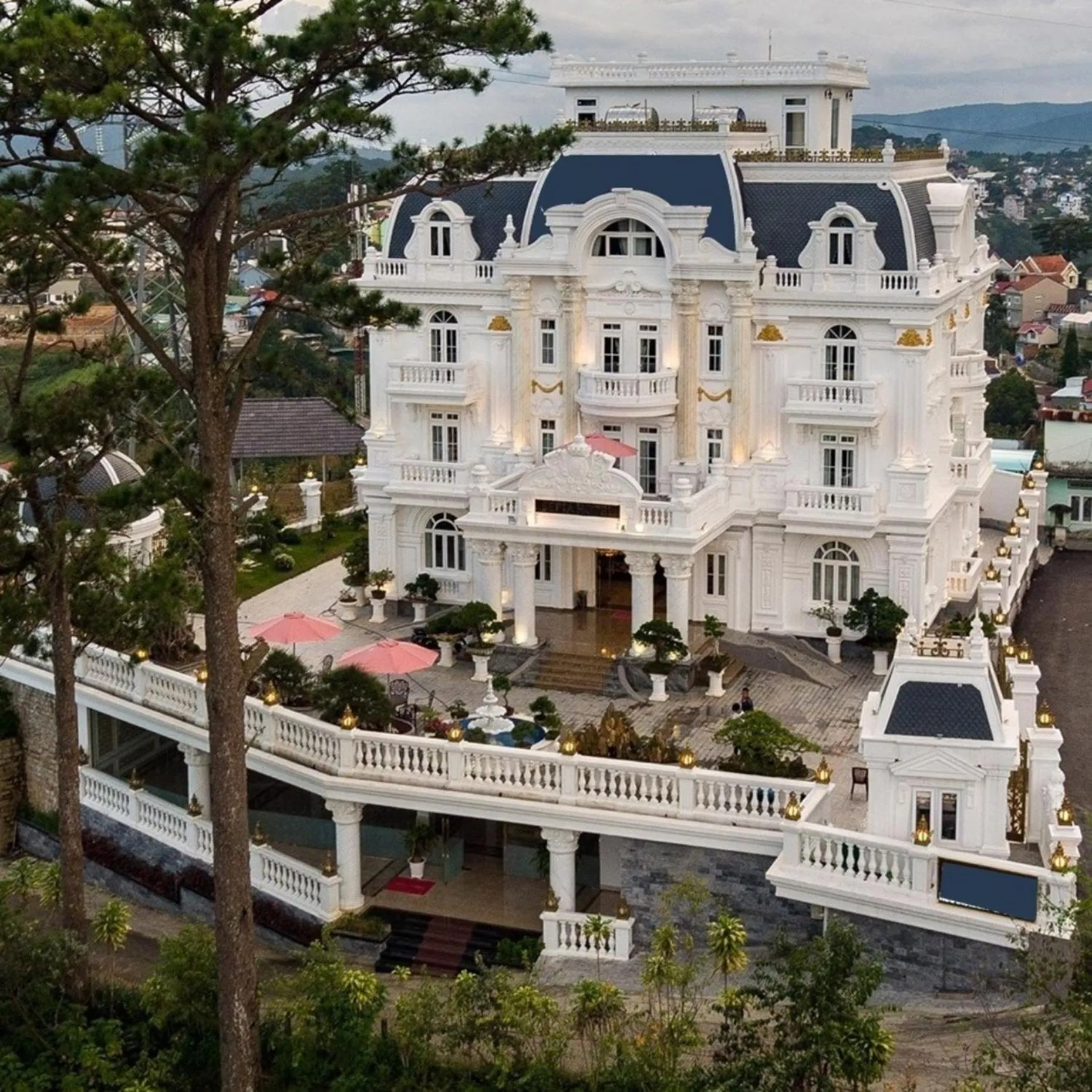 Dream Boutique Hotel