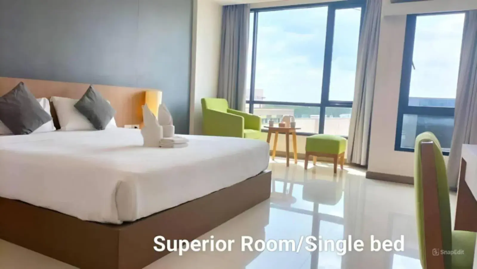 Superior Double Room in S Tara Grand Superior Double Room in S Tara Grand