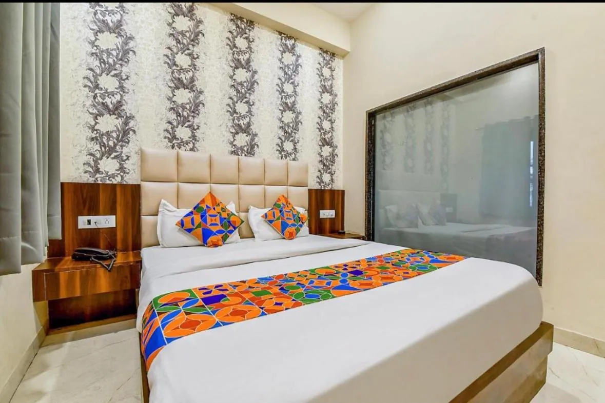 Bed in Hotel Dosa plaza