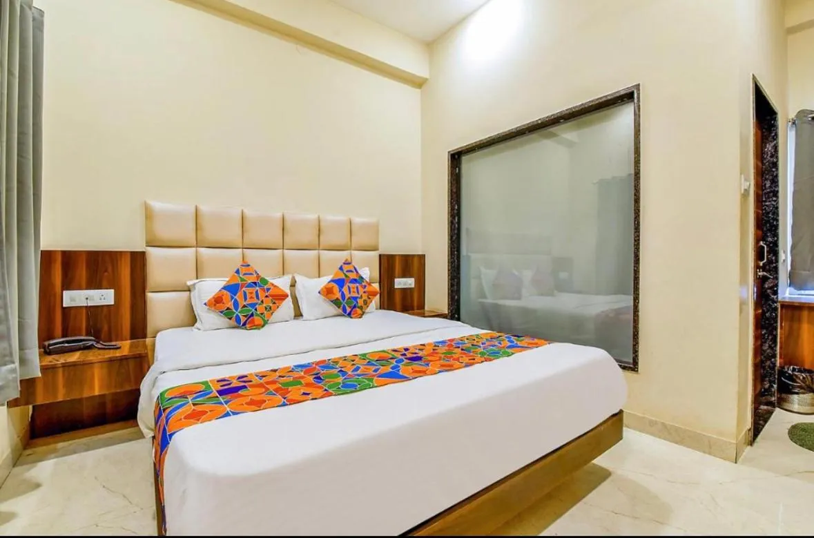 Bed in Hotel Dosa plaza