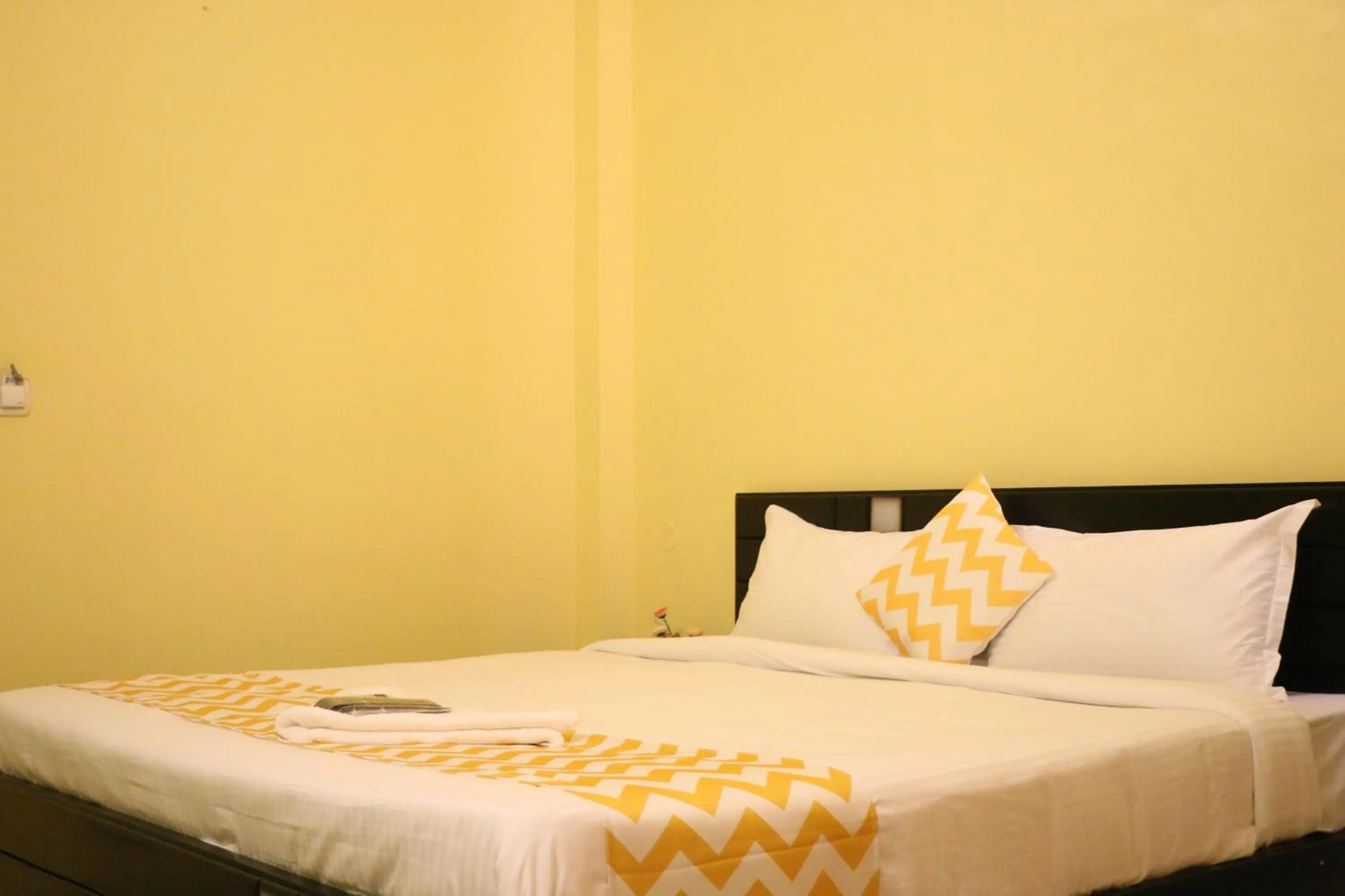 Bed in GT Residency-T Nagar