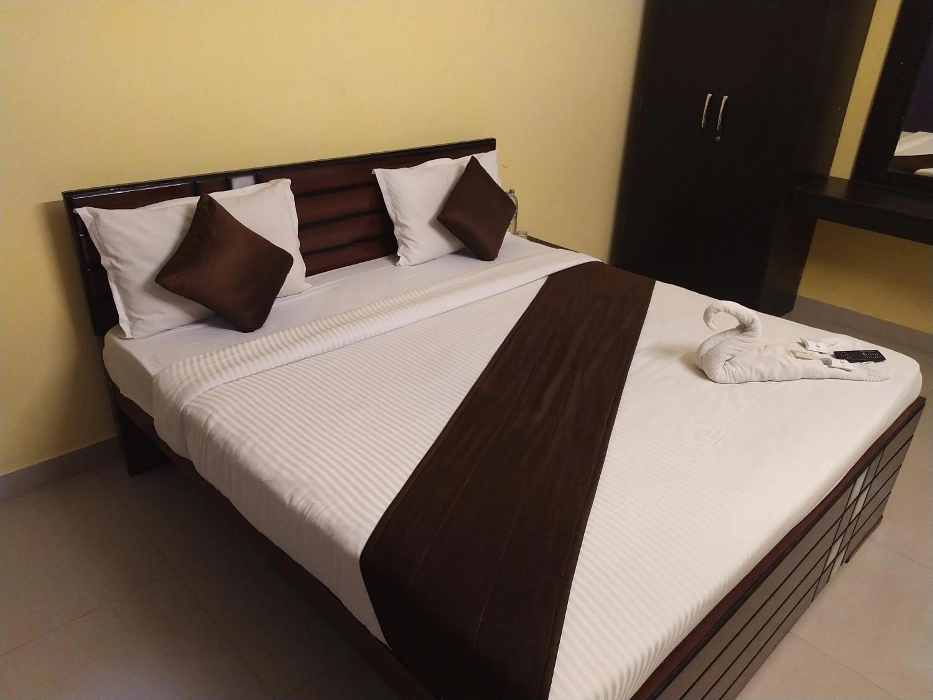Bed in GT Residency-T Nagar