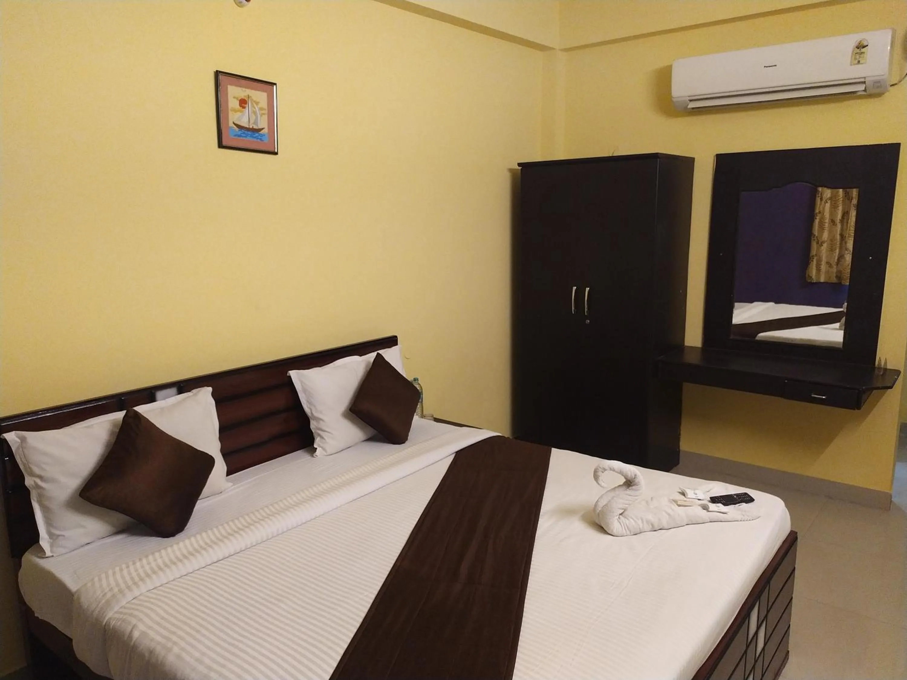 Bed in GT Residency-T Nagar